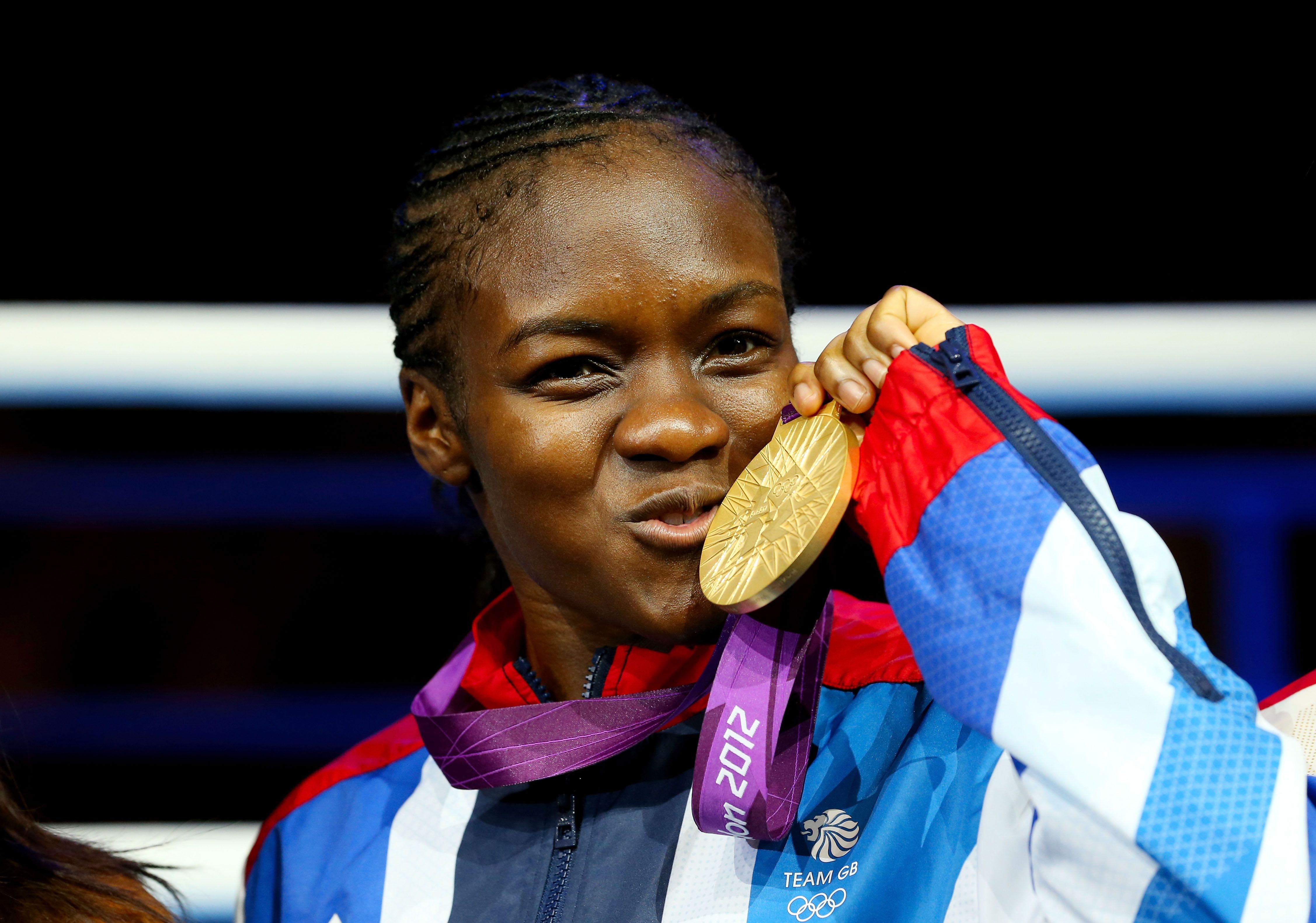 Nicola Adams wins gold at London 2012 Olympics