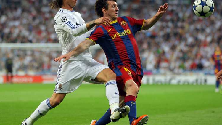 Real Madrid v FC Barcelona UEFA Champions League Semi Final First Leg