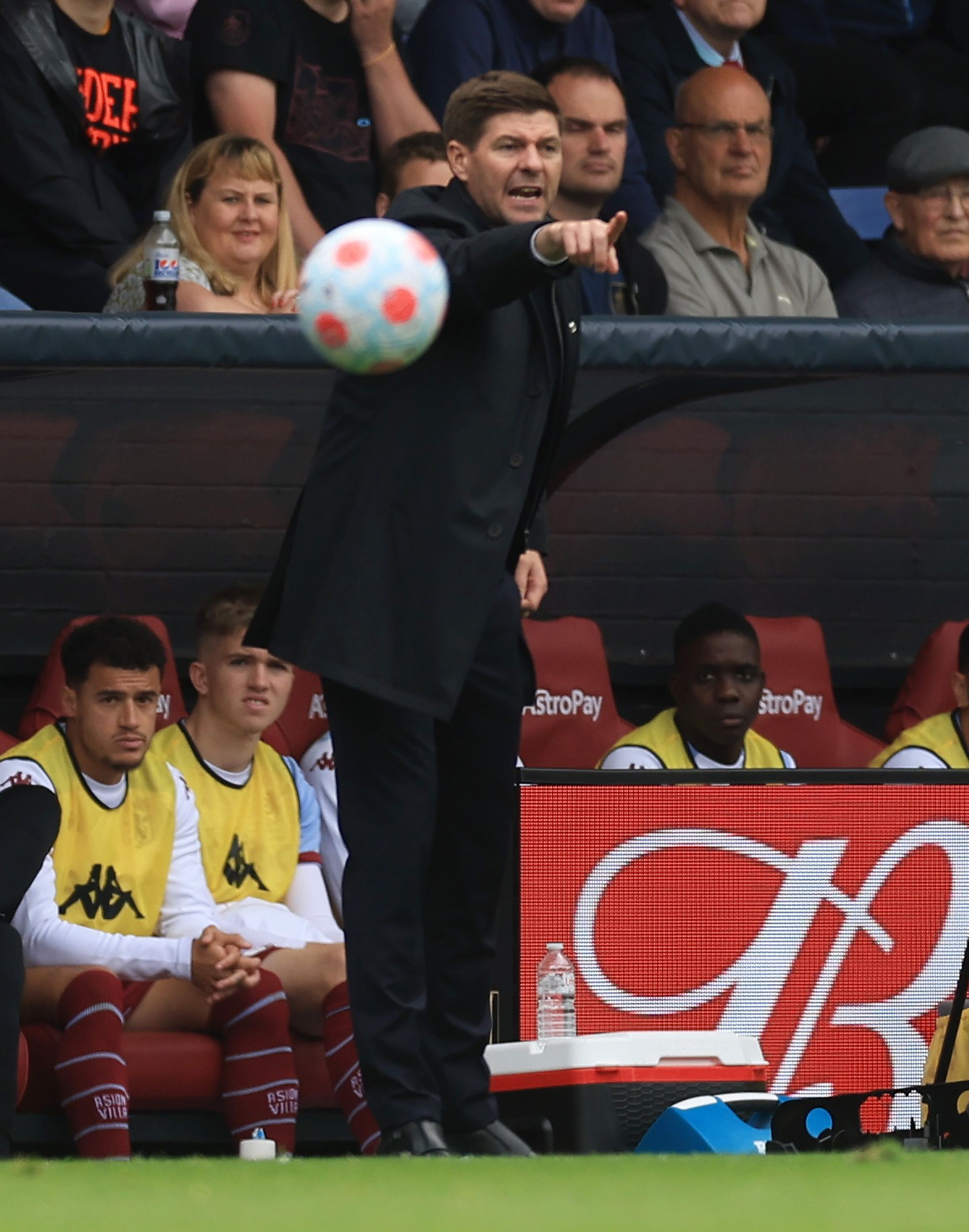 Gerrard coaching Aston Villa.