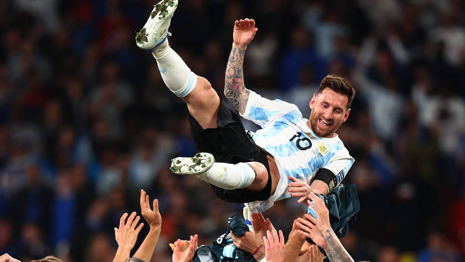 Shapeshifter Table FIFA 22 FUT Shapeshifters: Leaks reveal insane 99 rated Messi Card