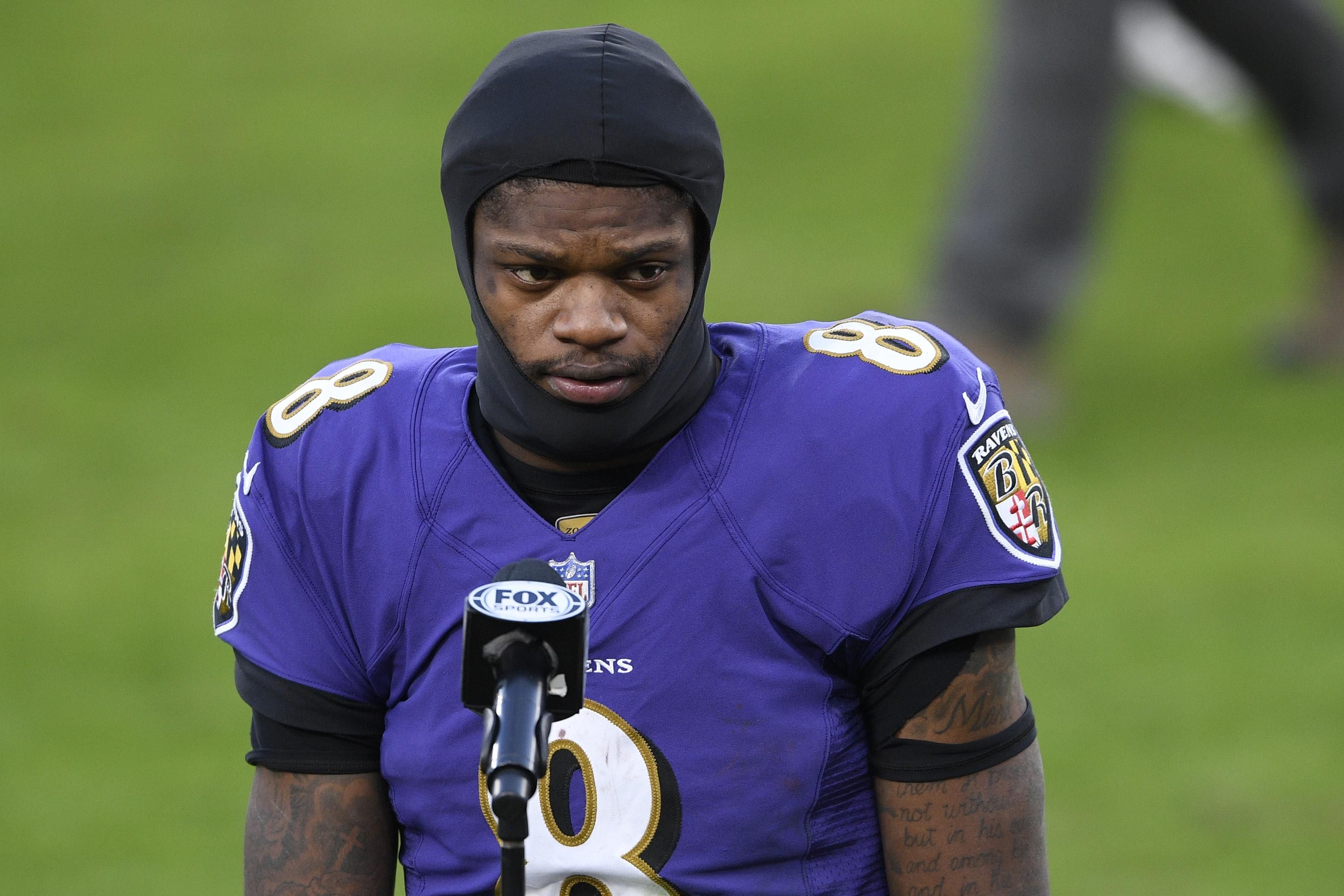 Ravens Indicating to Free Agents Baltimore 'Not Committing' to Signing  Lamar Jackson, Claims ESPN - Sports Illustrated Baltimore Ravens News,  Analysis and More