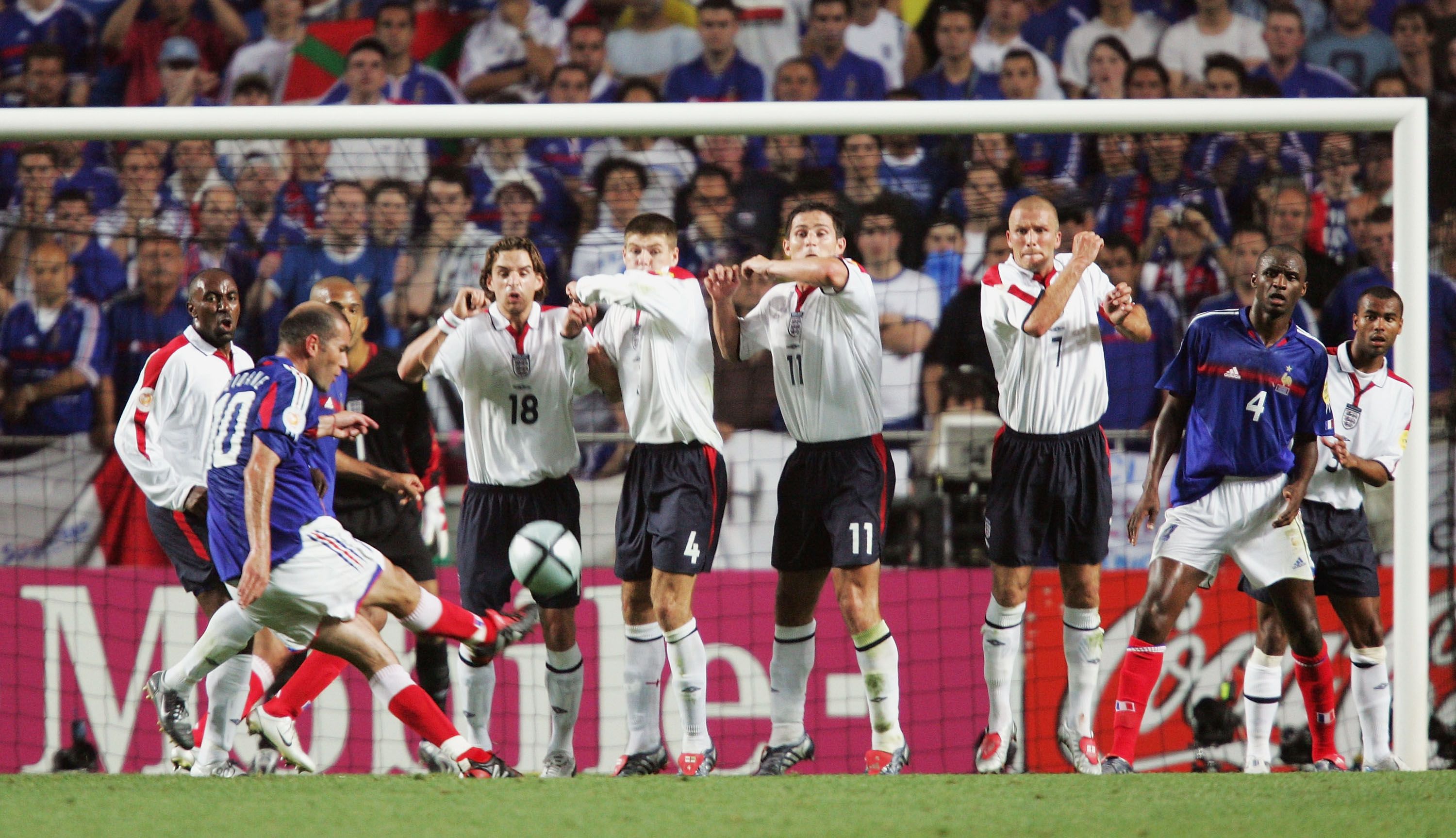 Zidane scores for France vs England at Euro 2004