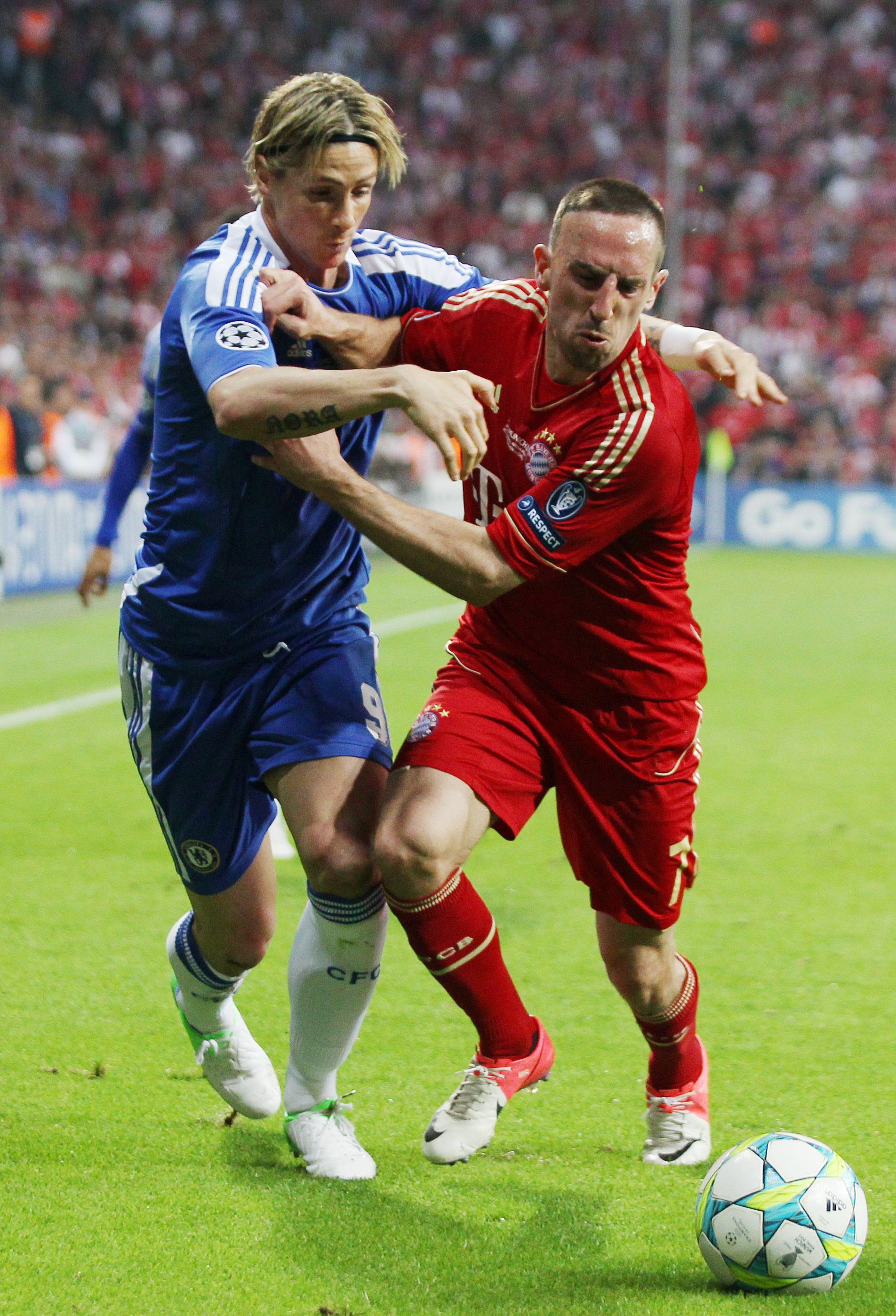 Ribery dribbling for Bayern.