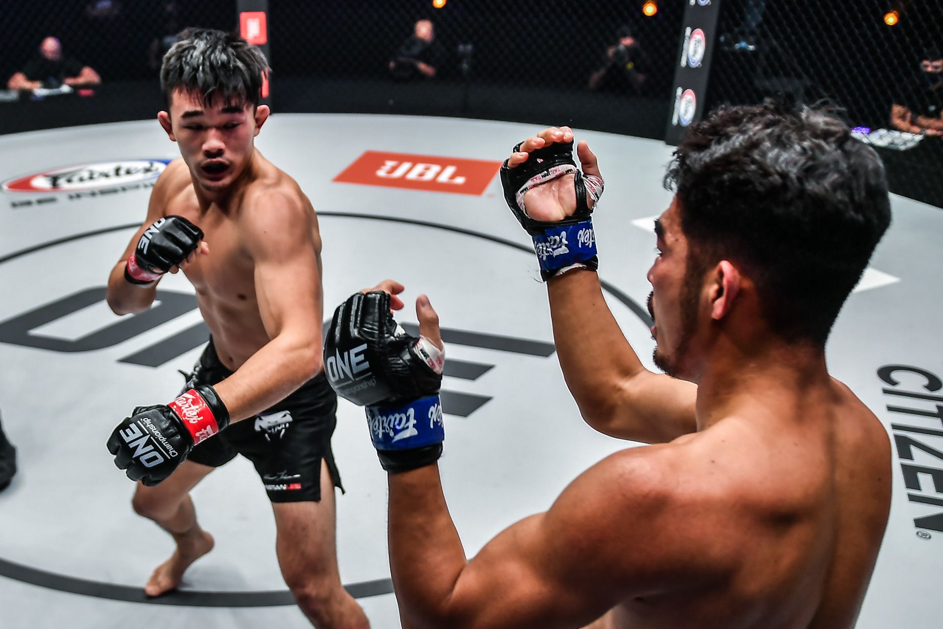 Christian Lee in the Circle ONE Championship