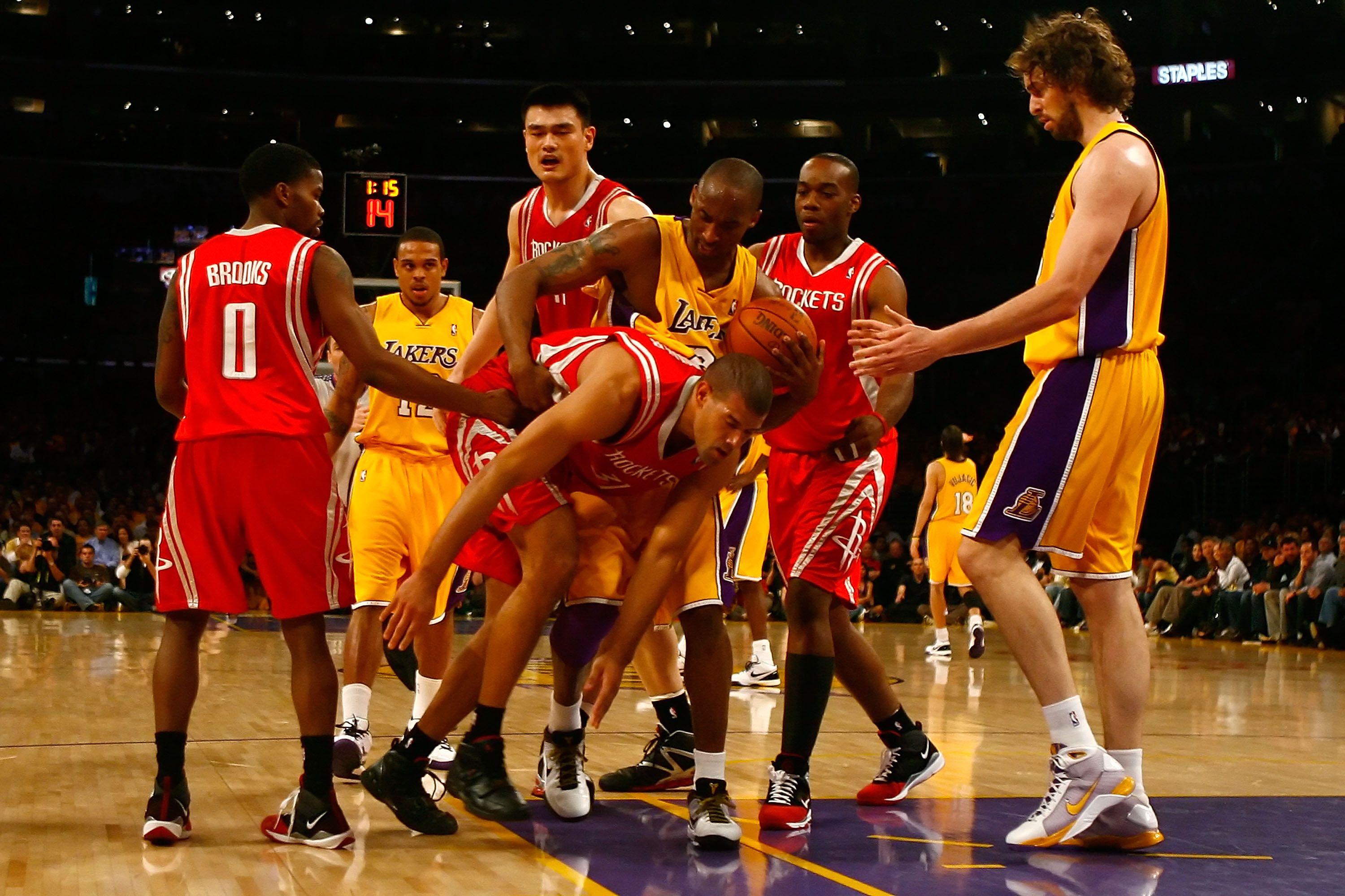 Houston Rockets v Los Angeles Lakers, Game 1