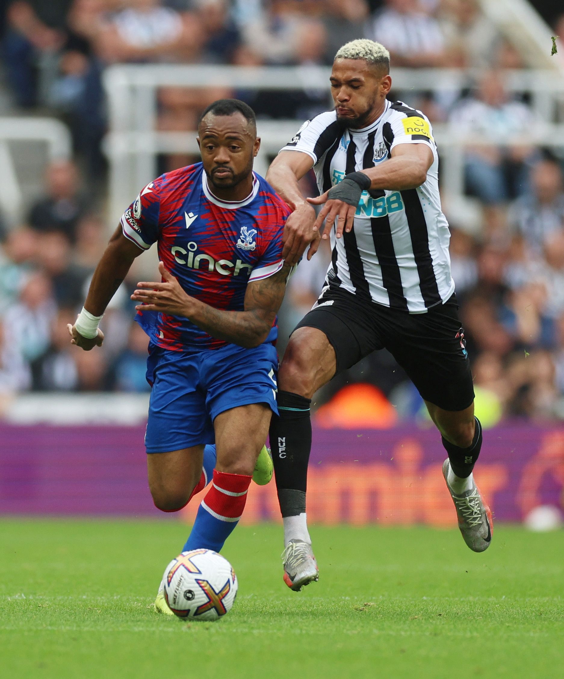 Ayew in action for Palace.