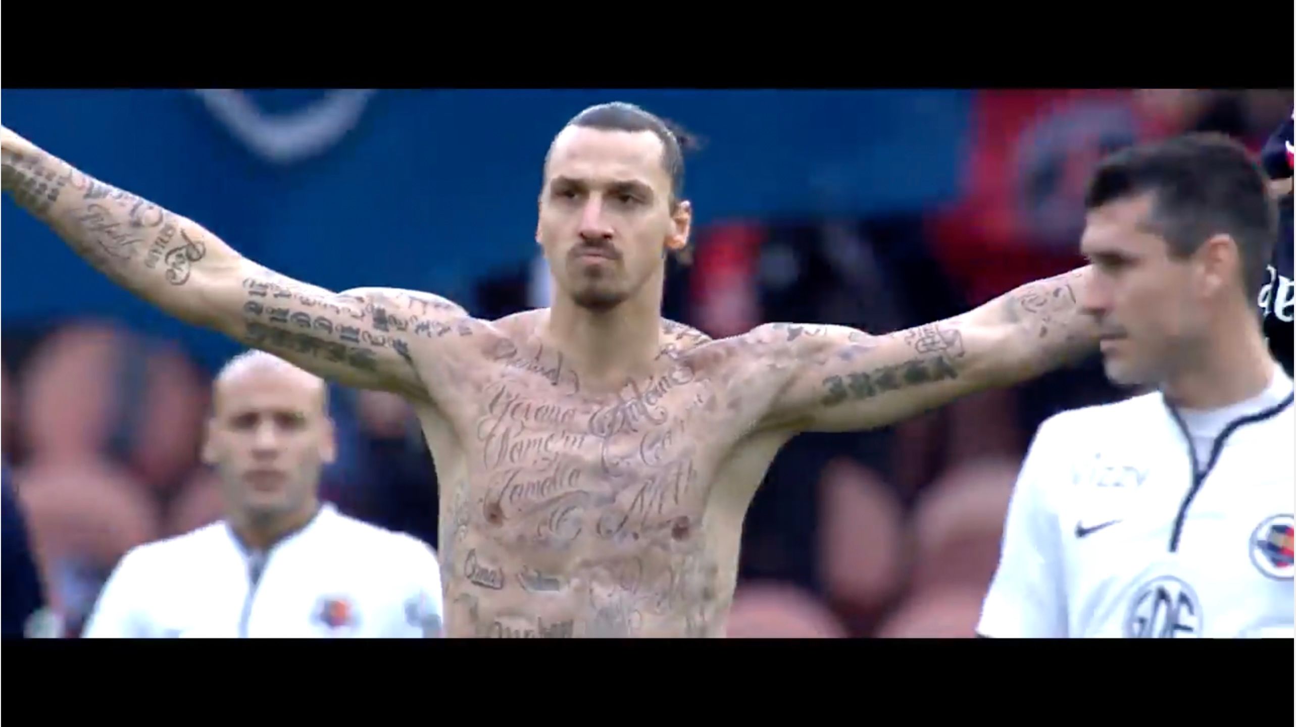 Zlatan Ibrahimovic: Angry PSG manager Laurent Blanc hopes striker does not  repeat shirtless 'tattooed' celebration against Chelsea | The Independent |  The Independent