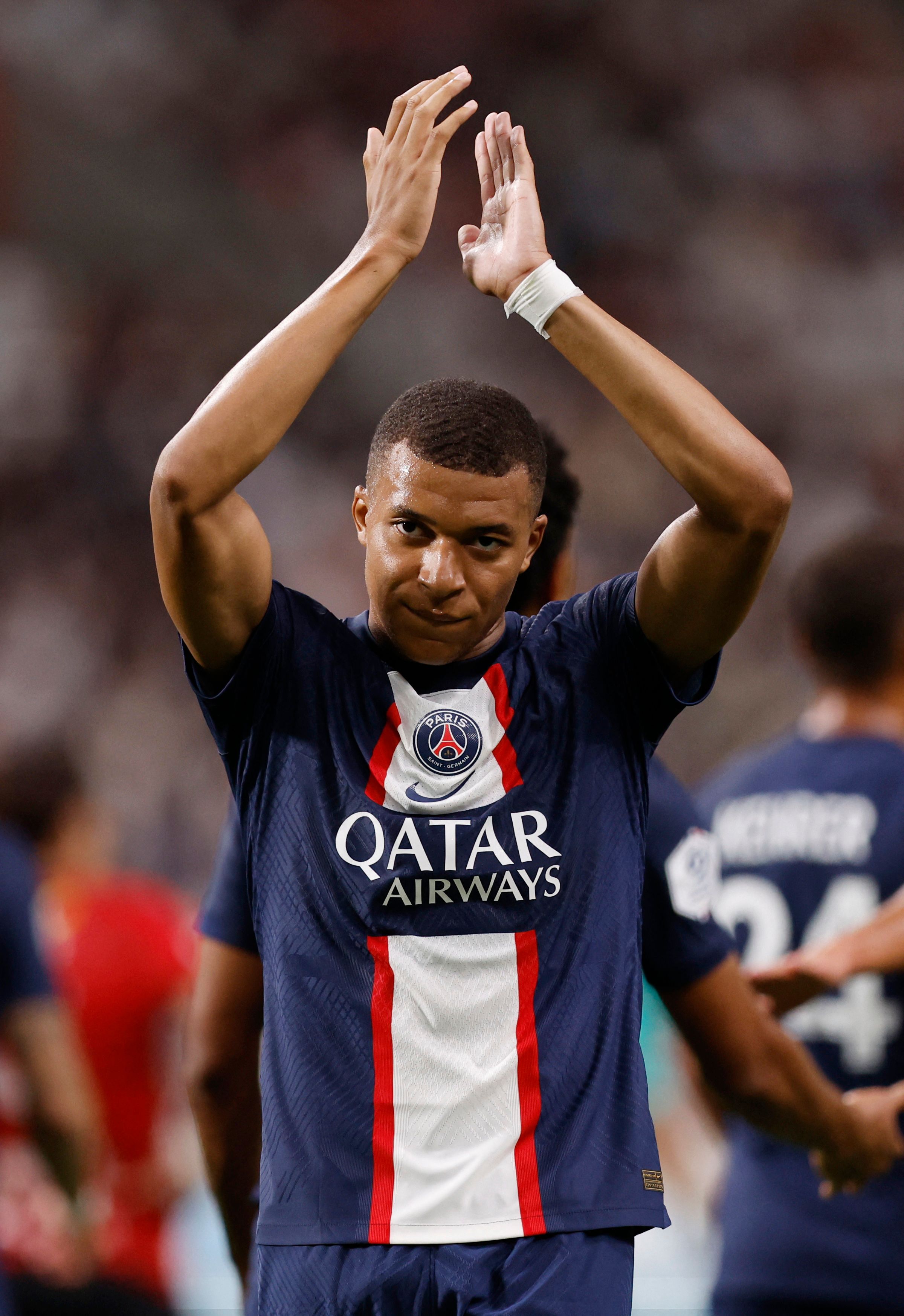 PSG's Mbappe clapping.