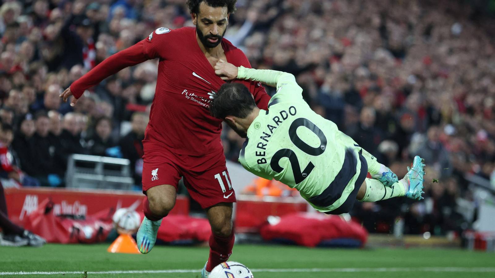 Sliva Shot Salah vs Bernardo: Man City man appeared to kick out at Liverpool star