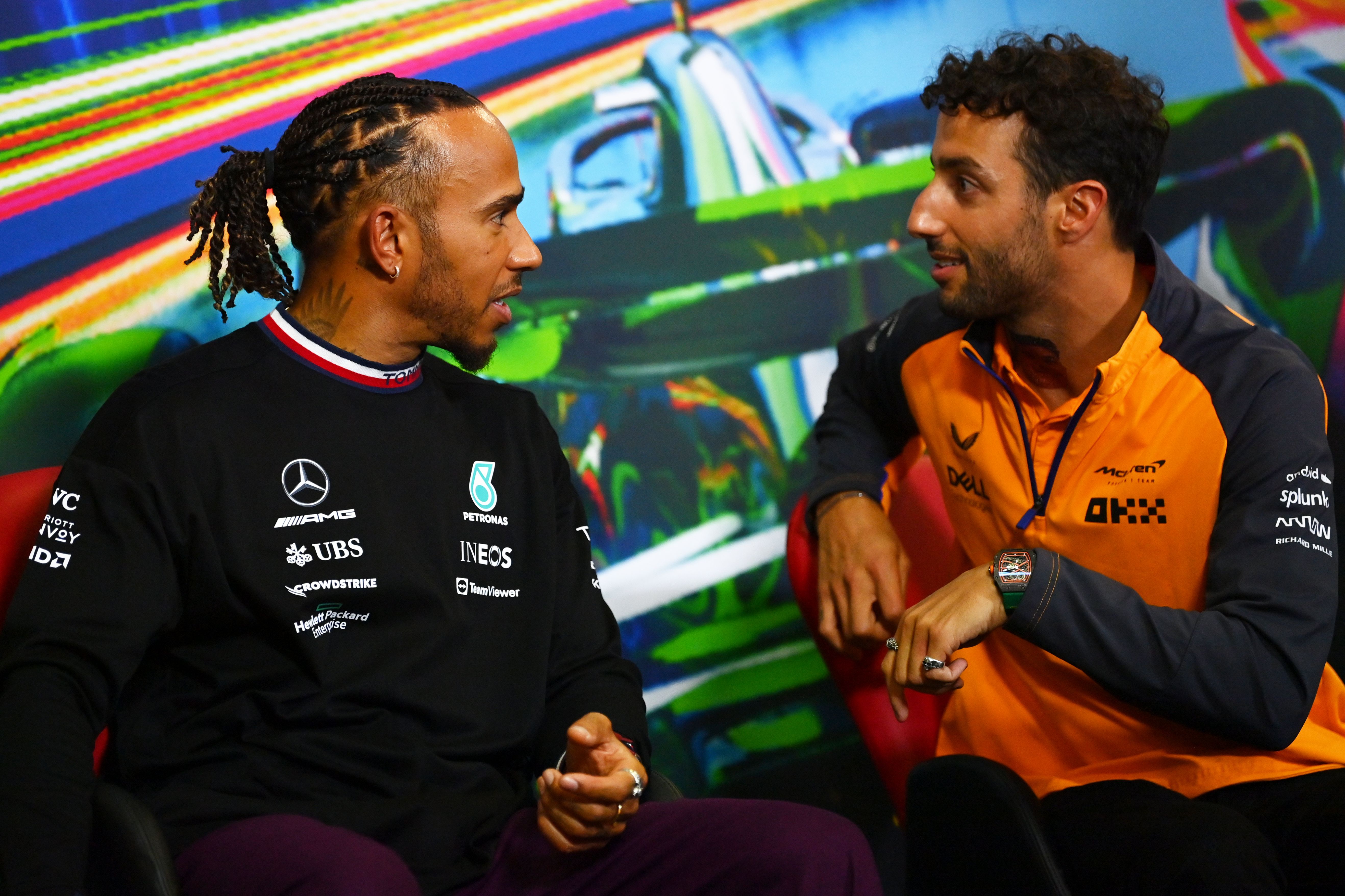 Lewis Hamilton &amp; Daniel Ricciardo chat at the Italian GP