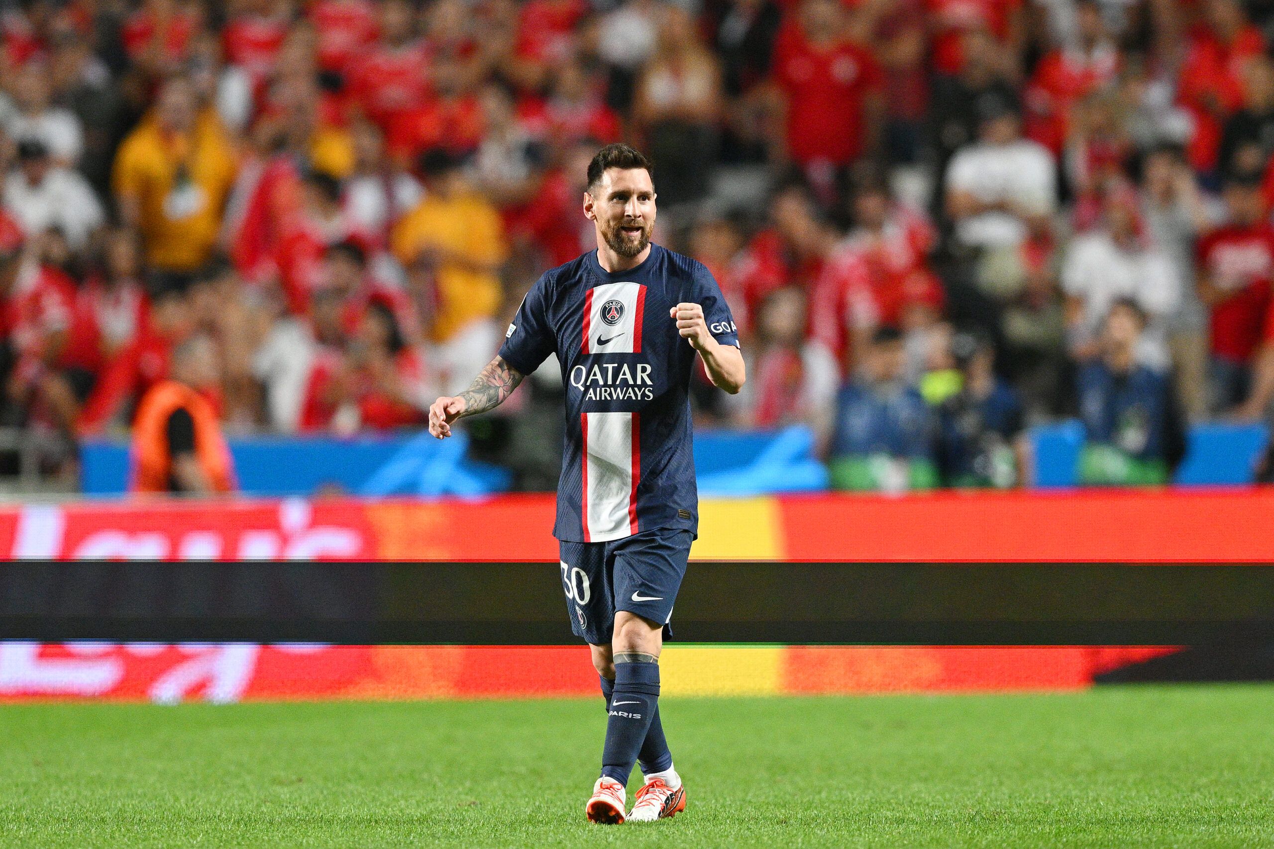 Lionel Messi celebrates PSG goal