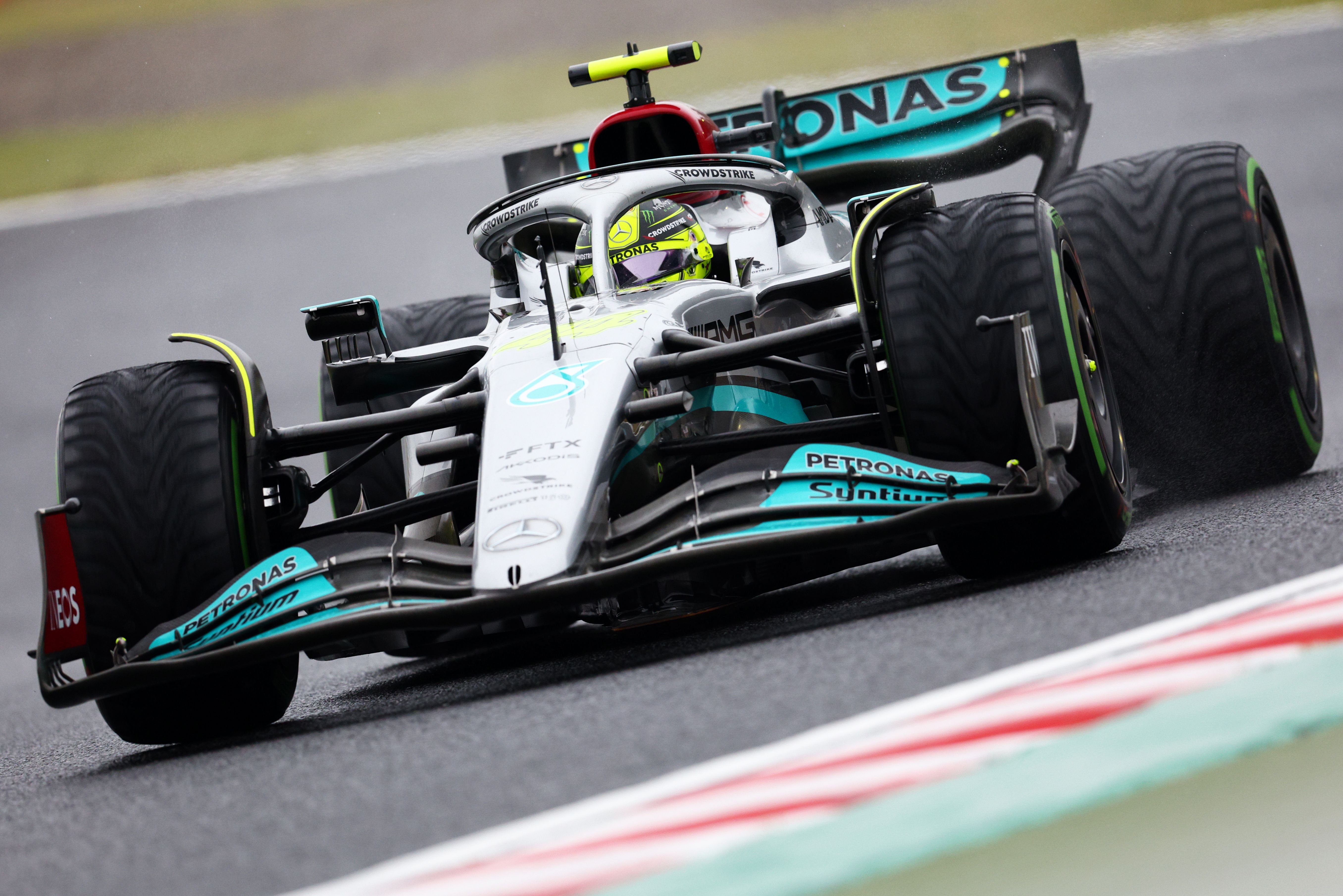 Lewis Hamilton drives in second practice at the Japanese Grand Prix