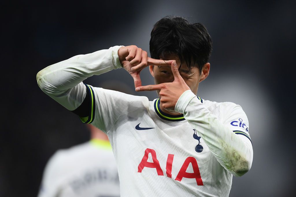 Son Heung-min: Tottenham star scores thunderous volley vs Frankfurt