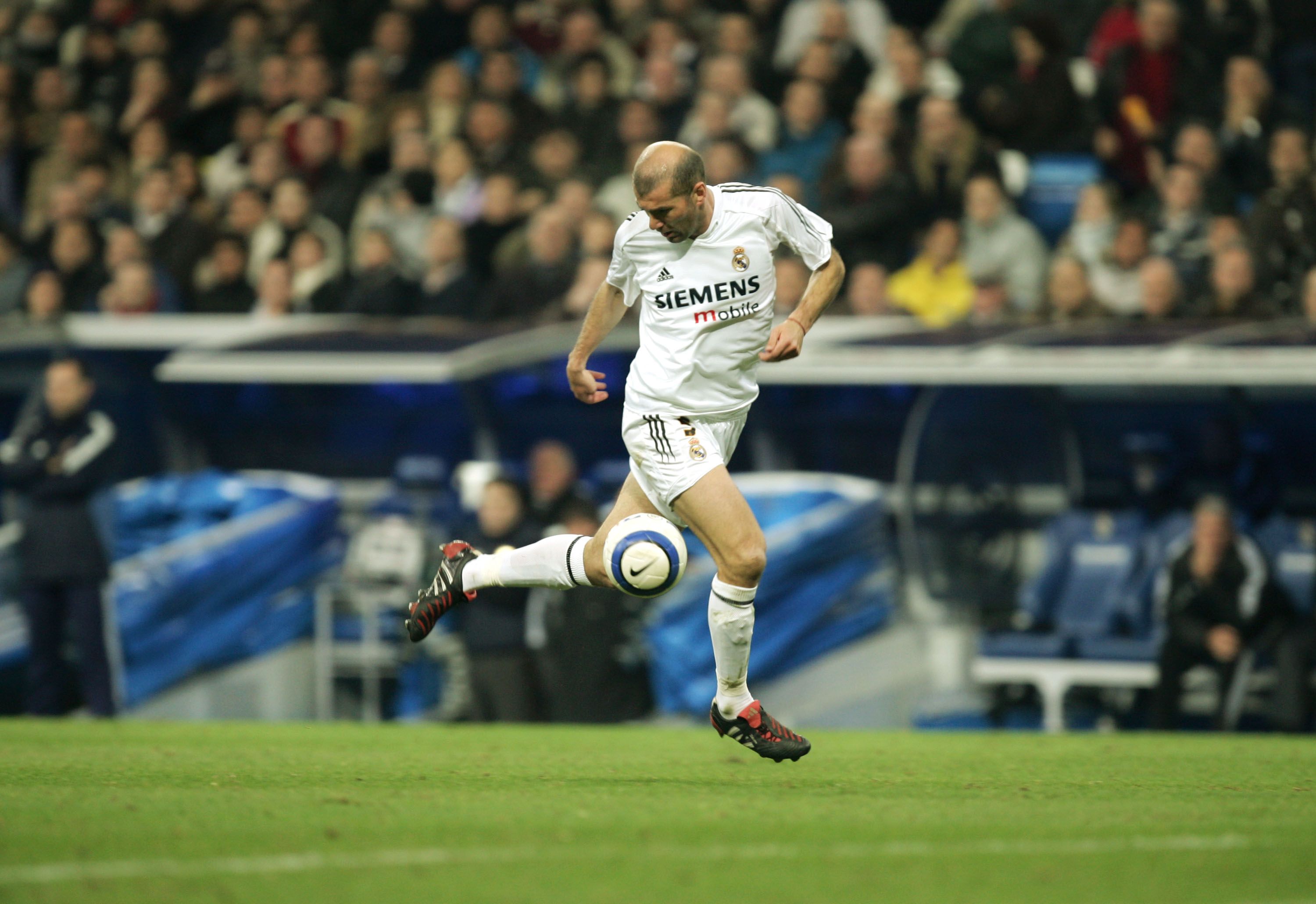 Zinedine Zidane in action for Real Madrid