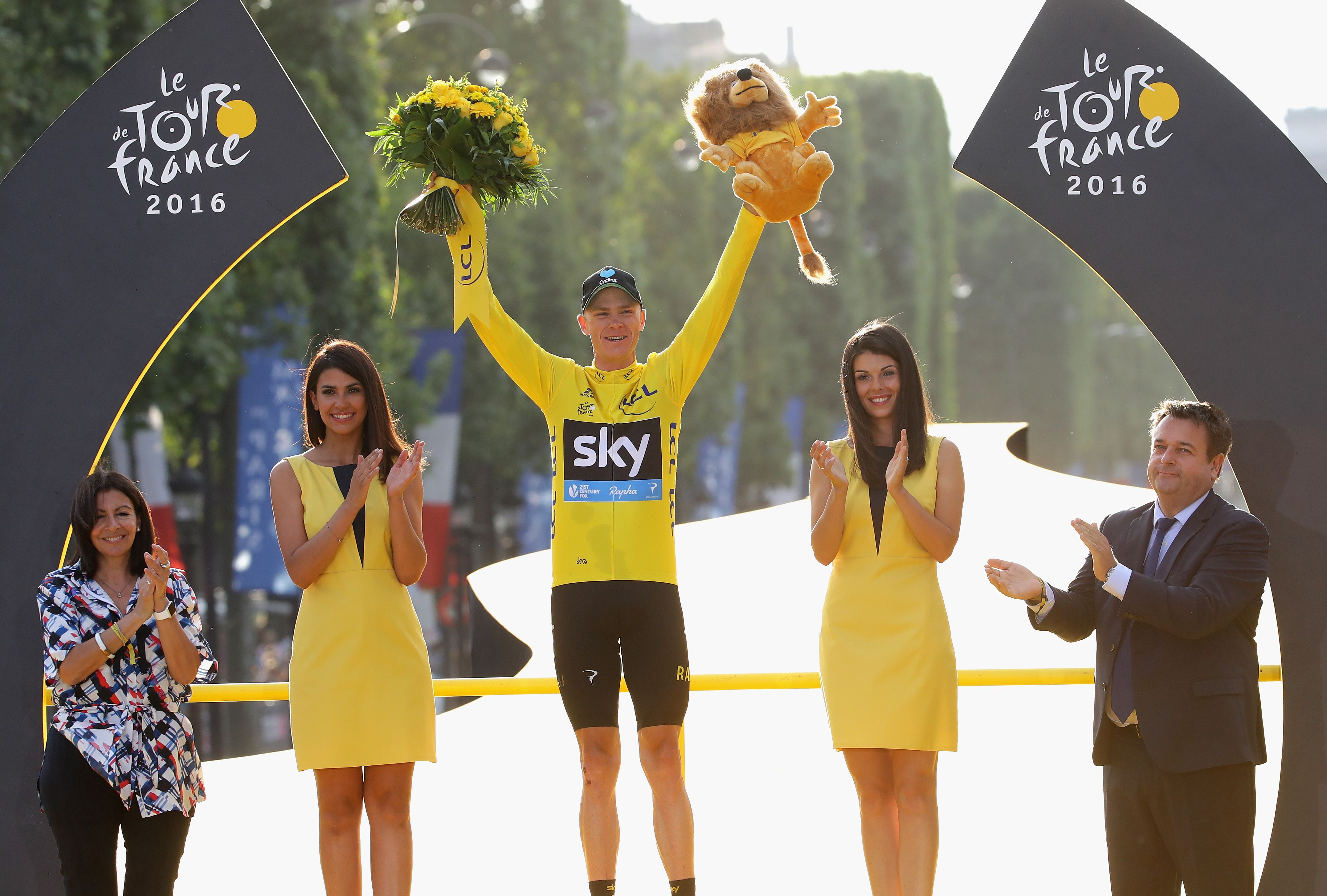 Chris Froome wins stage one of Tour de France 2016