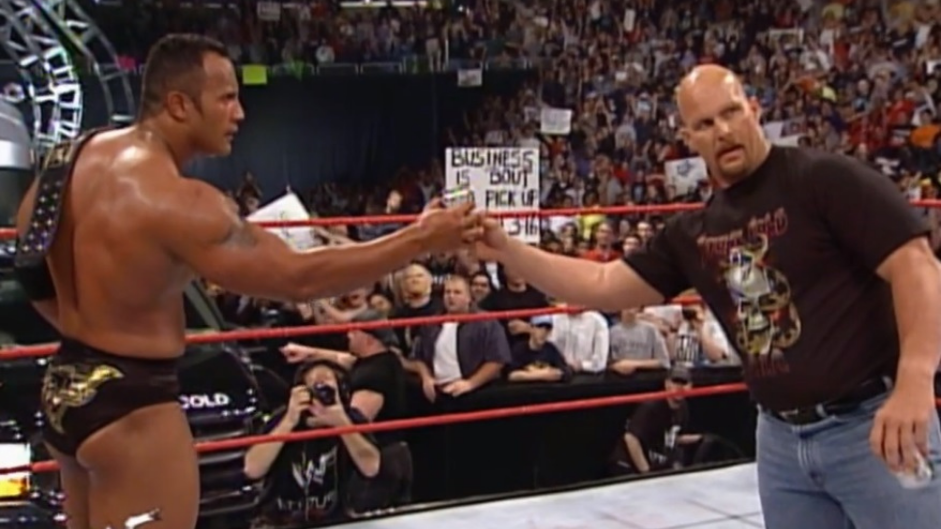 Stone Cold helped The Rock win the WWE title