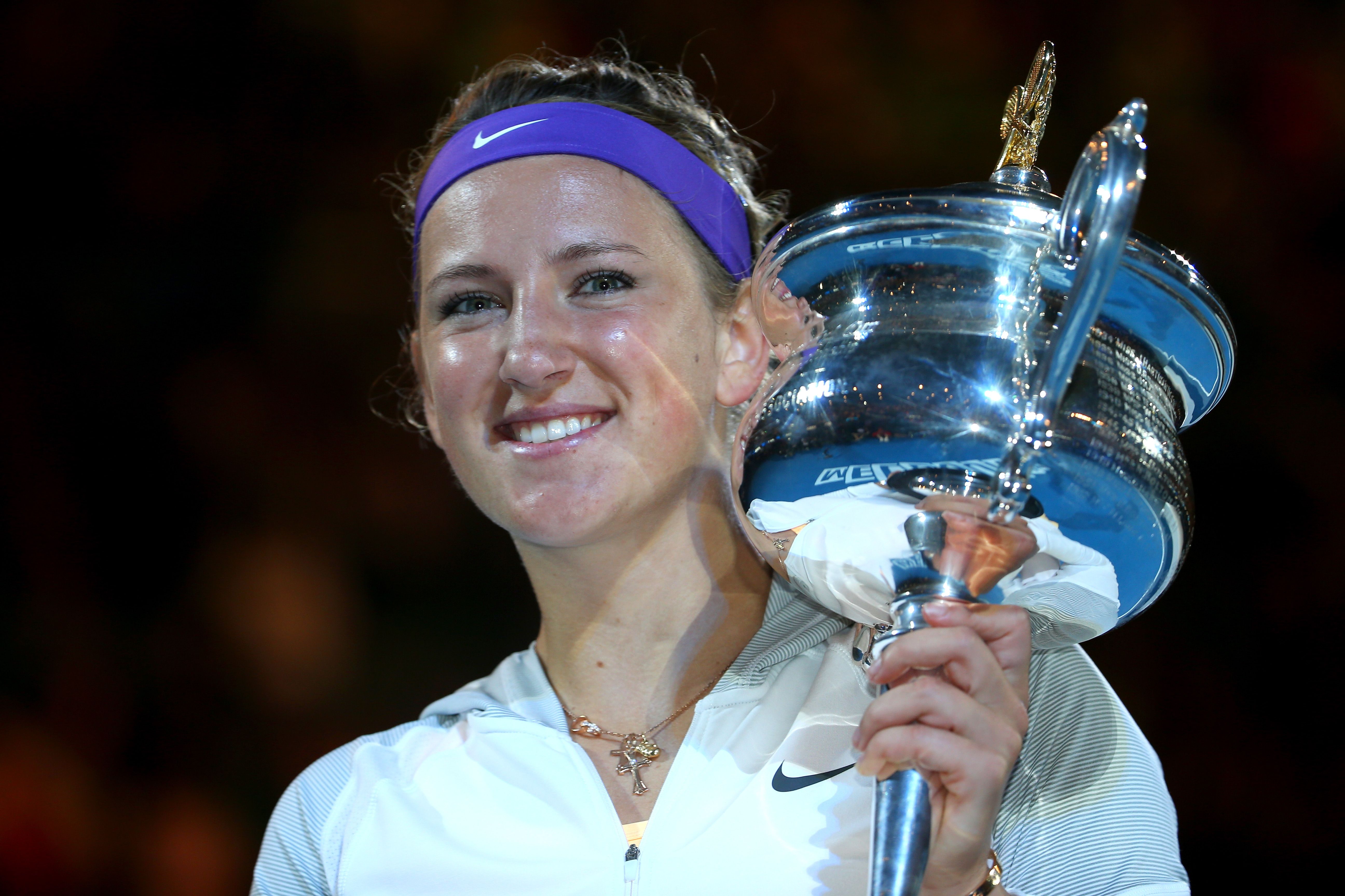 Victoria Azarenka two matches away from new tennis record