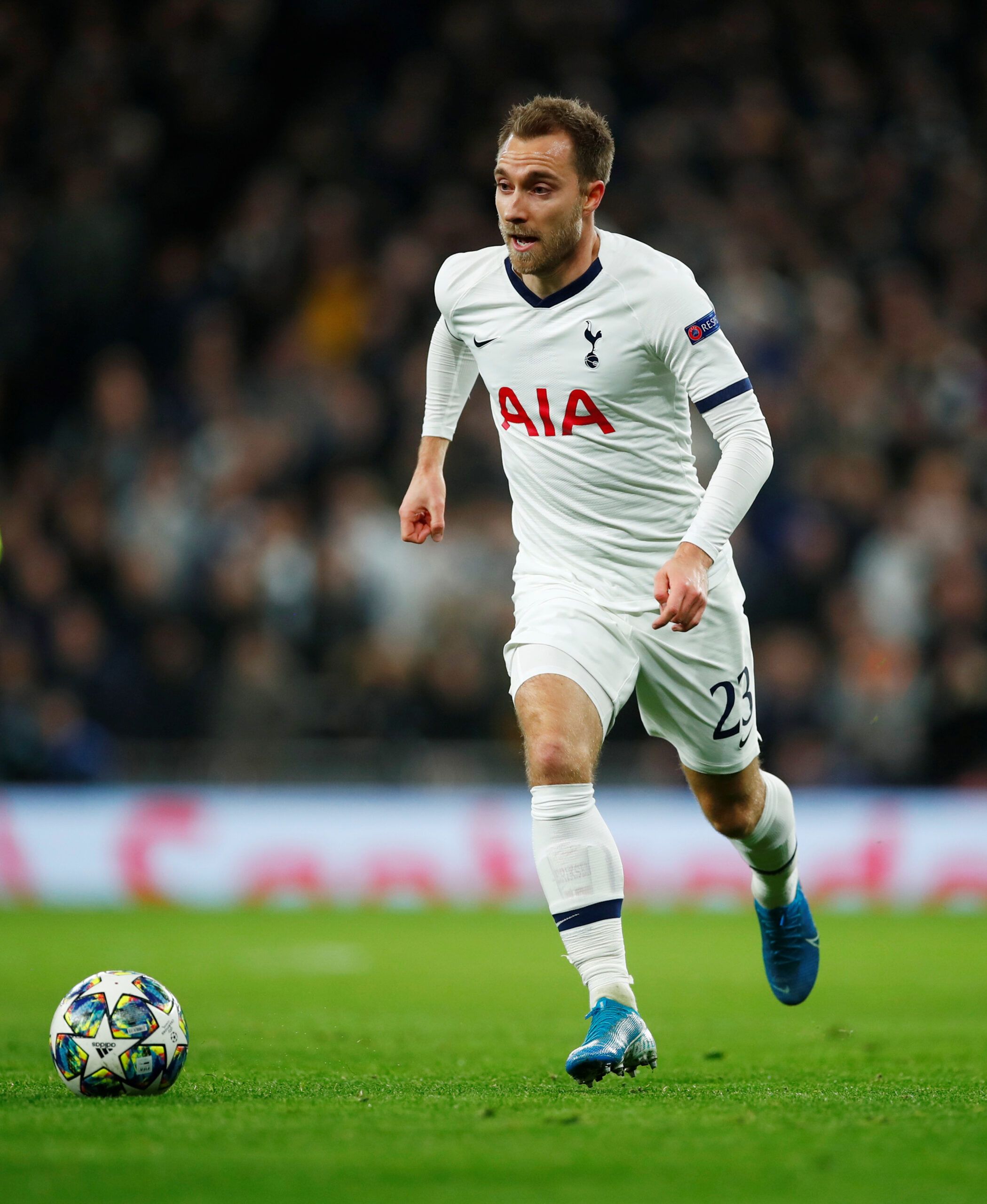 Eriksen chasing the ball in his Spurs days.