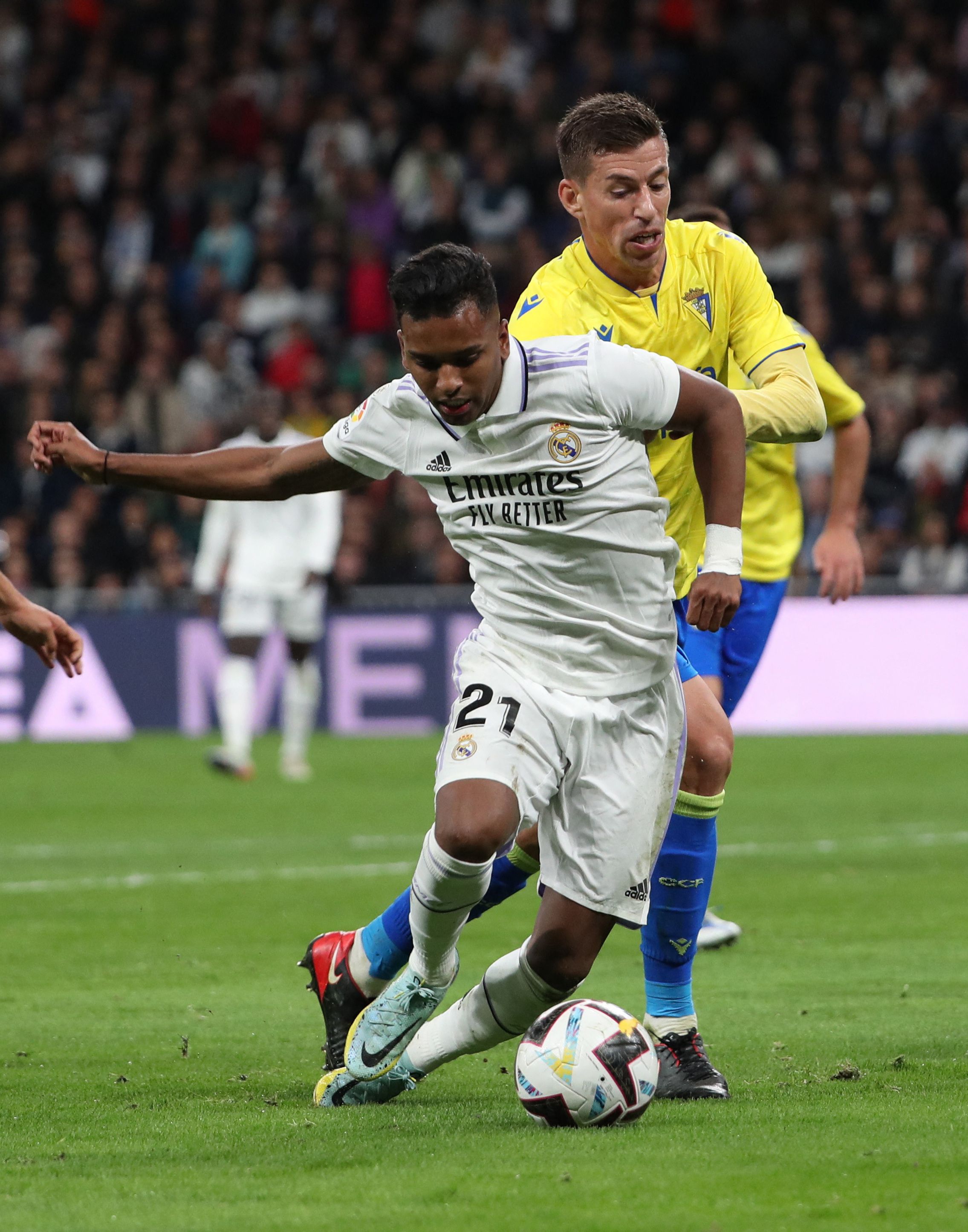 Rodrygo in action for Real Madrid vs Cadiz