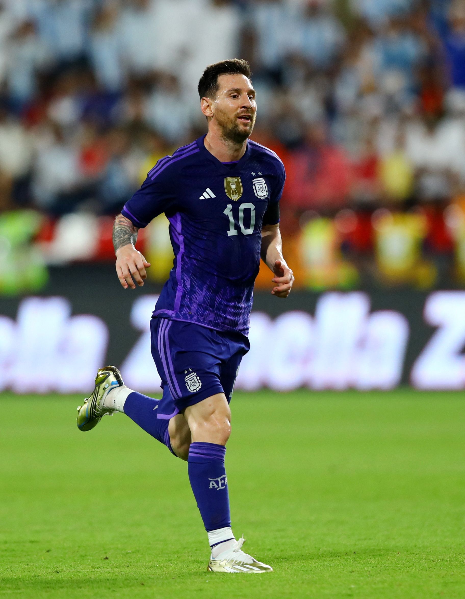 Argentina's Messi in action vs UAE.