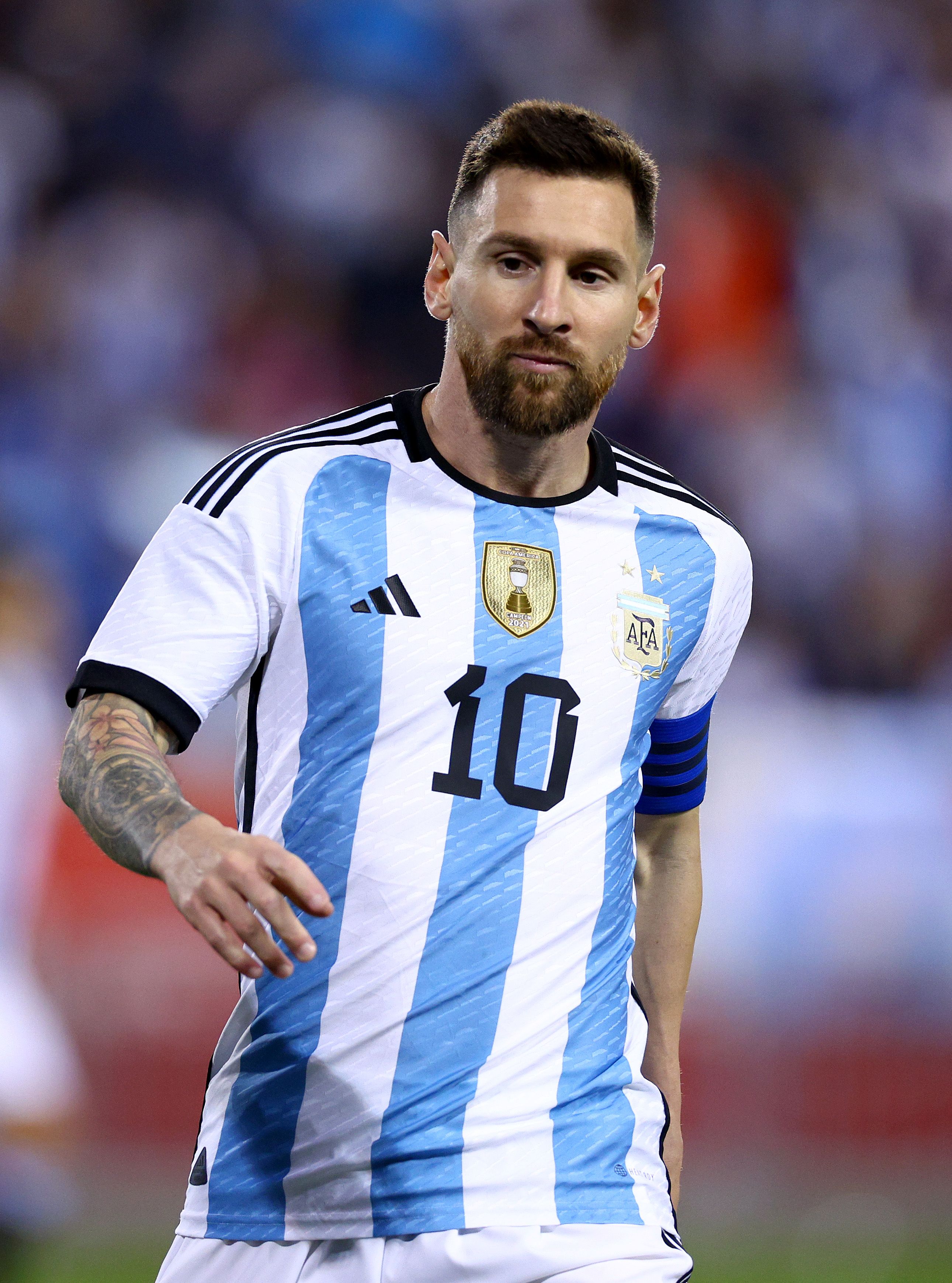 Lionel Messi: Saudi Arabia Fans Gatecrash Live Tv To Mock Argentina Star