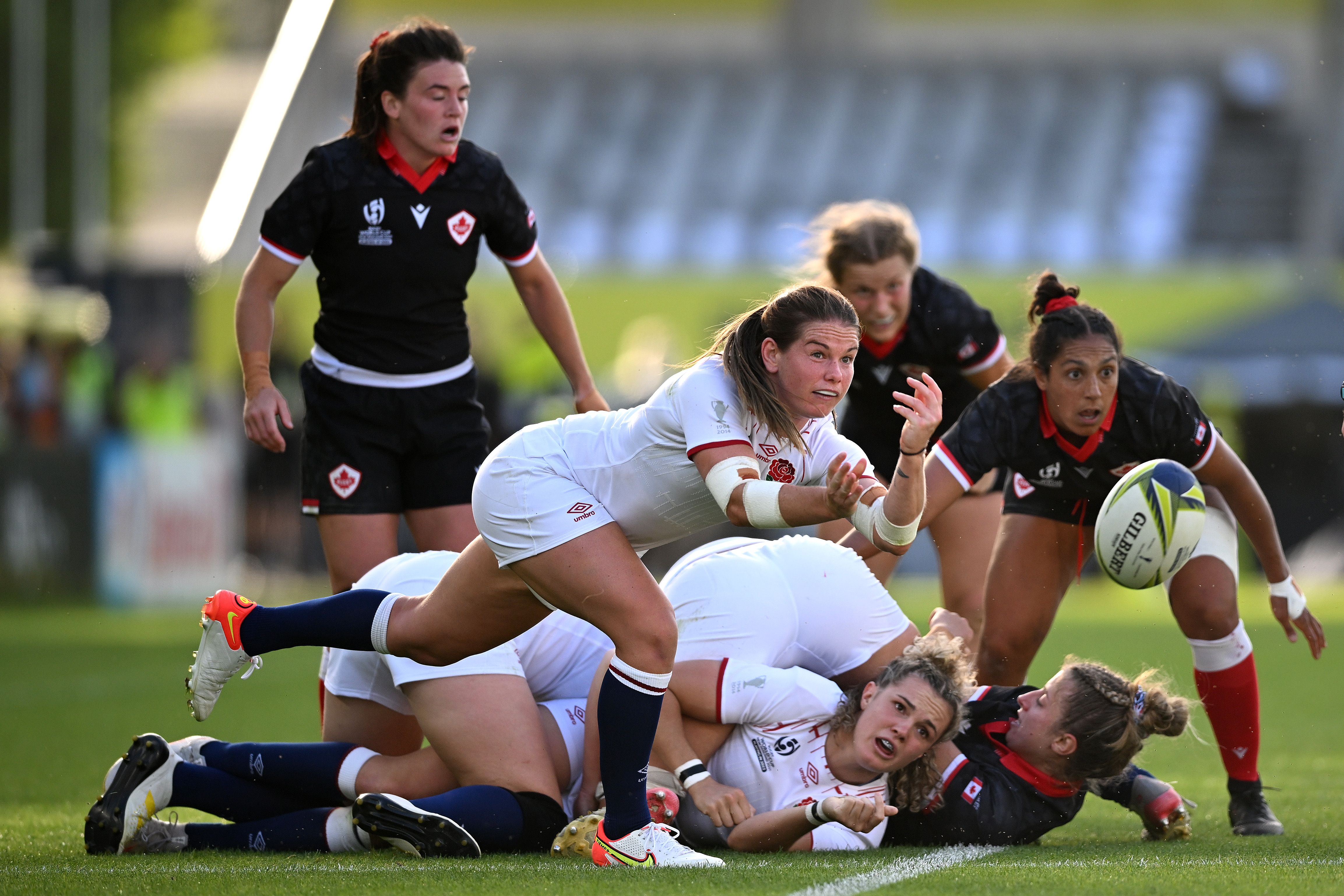 Leanna Infante of England passes the ball during Rugby World Cup 2021 Semifinal match between Canada and England