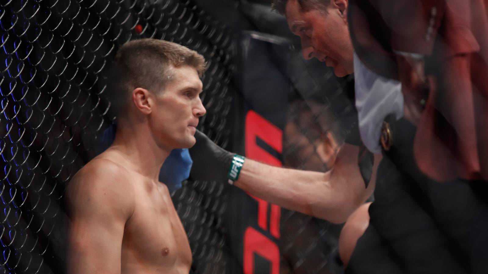What is the UK Start Time of UFC Orlando 2022?