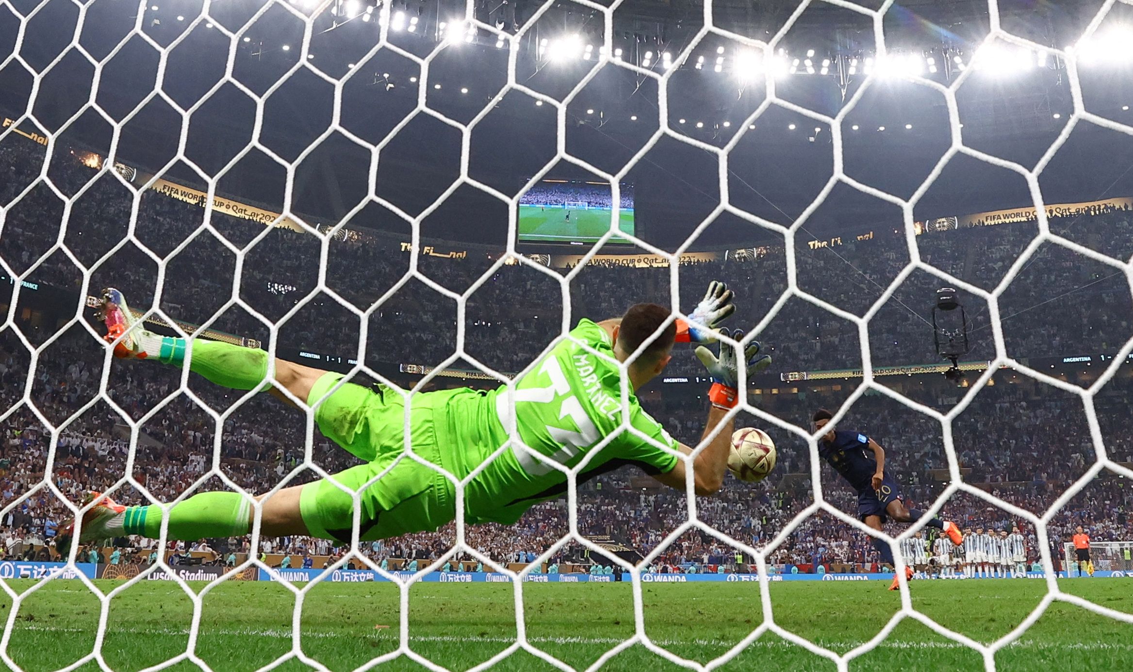 Emi Martinez penalty saves: Argentine’s antics with no fans is ...