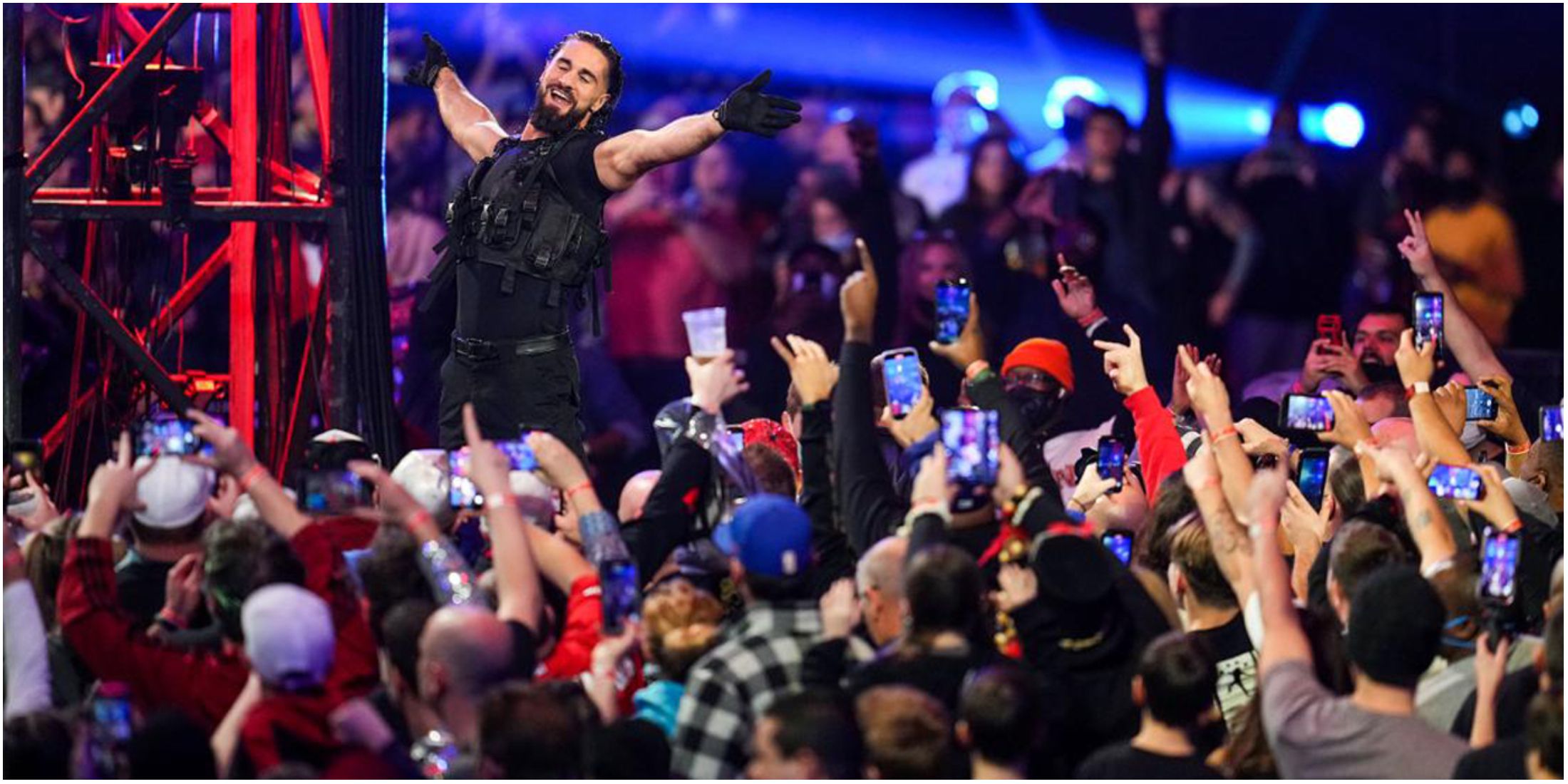 WWE Seth Rollins' brilliant entrance at the Royal Rumble was a