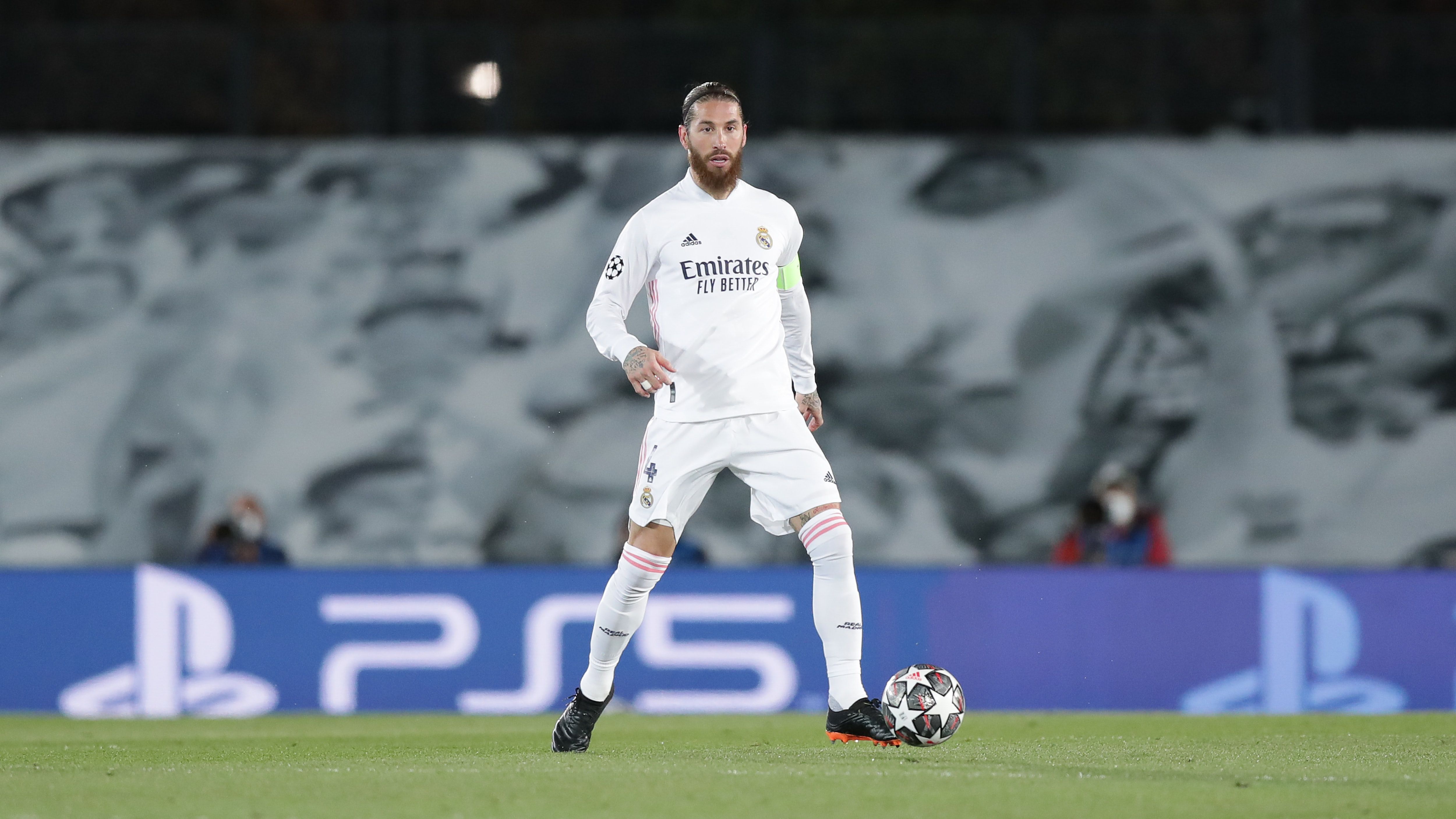 Sergio Ramos of Real Madrid CF controls the ball during the UEFA Champions League Round of 16 match between Real Madrid and Atalanta at Alfredo Di Stefano stadium on March 16, 2021 in Madrid, Spain. Sporting stadiums around Spain remain under strict restrictions due to the Coronavirus Pandemic as Government social distancing laws prohibit fans inside venues resulting in games being played behind closed doors
