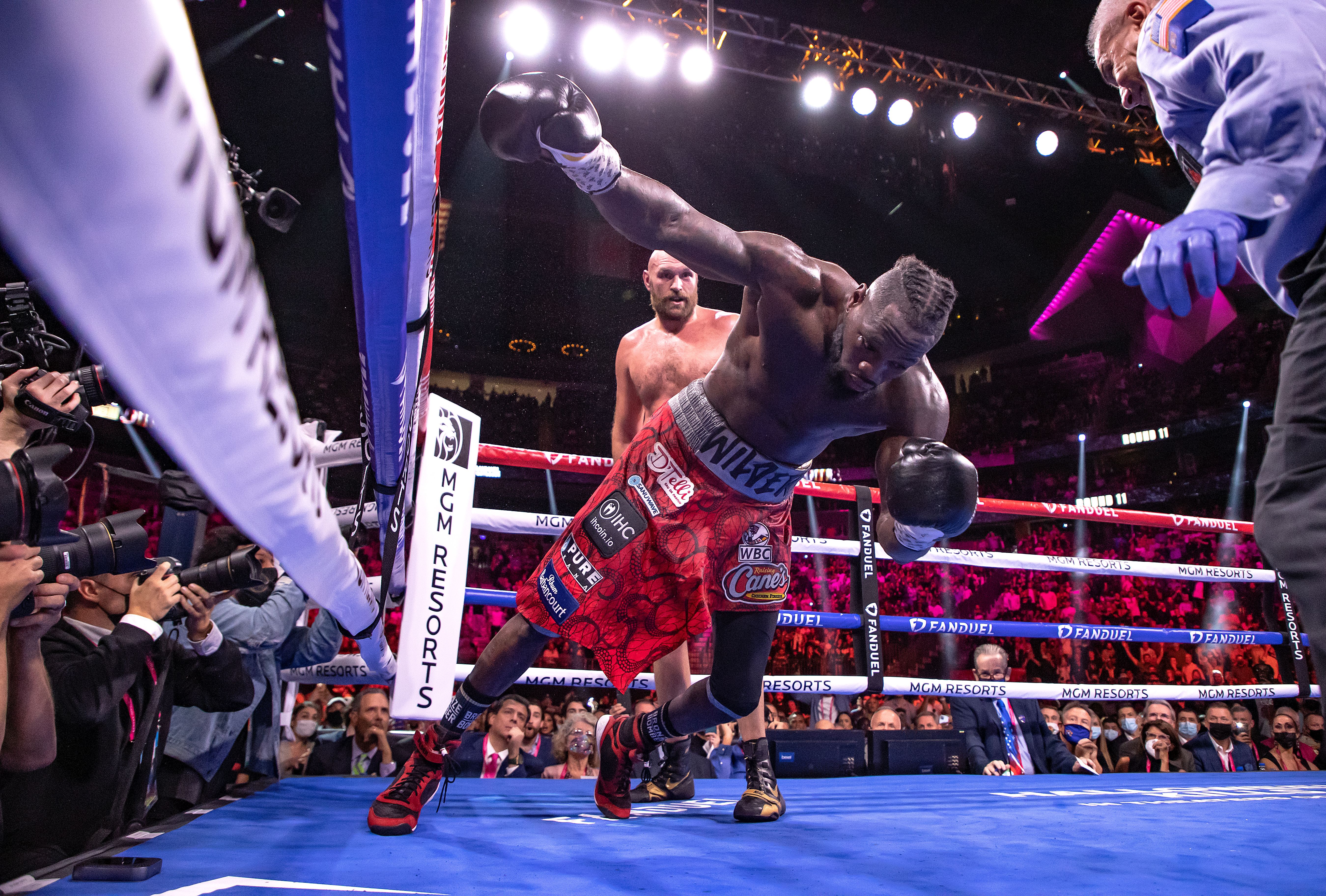 Deontay Wilder / Tyson Fury Return Fight Now Ordered By The WBC; If No Deal  Reached By Feb. 5th Fight Will Go To Purse Bid - Latest Boxing News