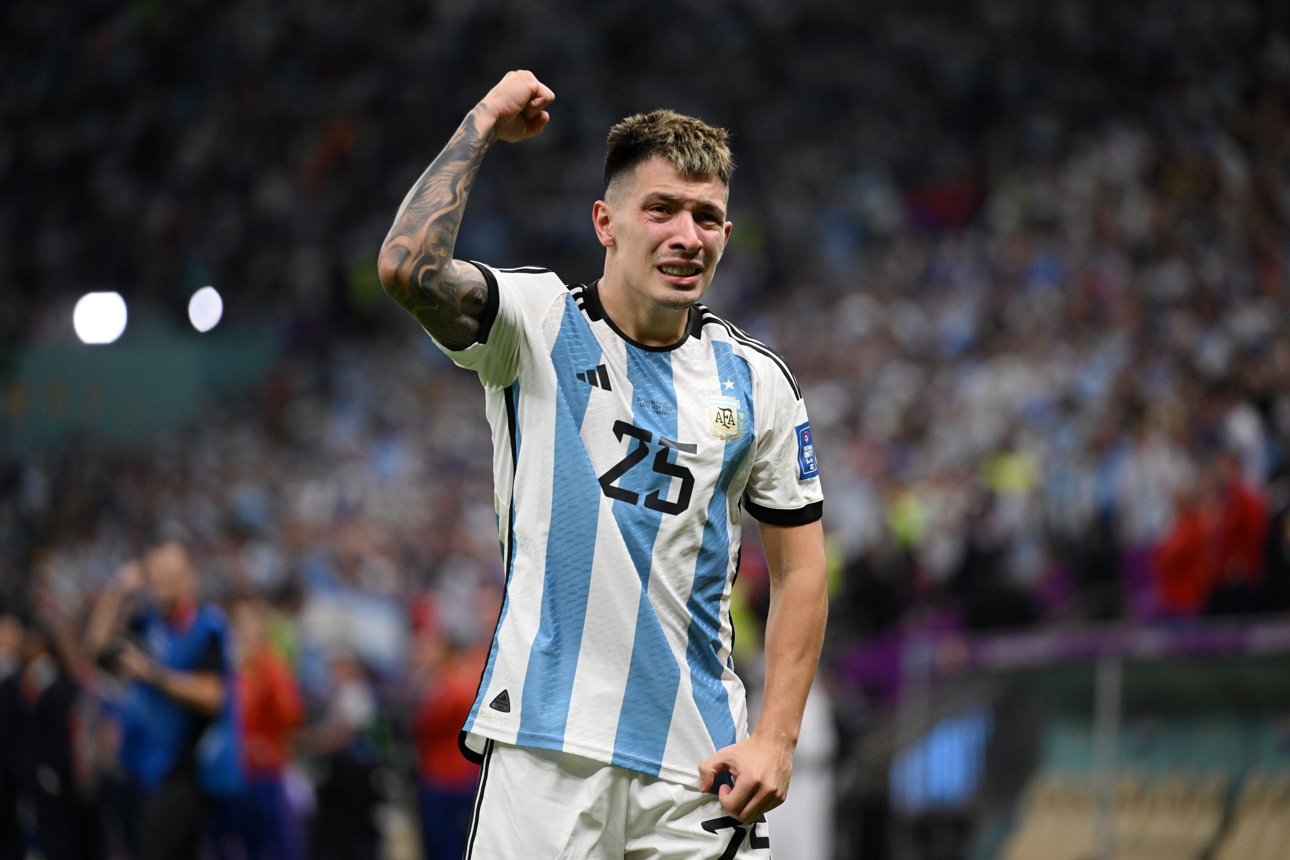 Tears and hugs: Lautaro Martinez & Messi share emotions