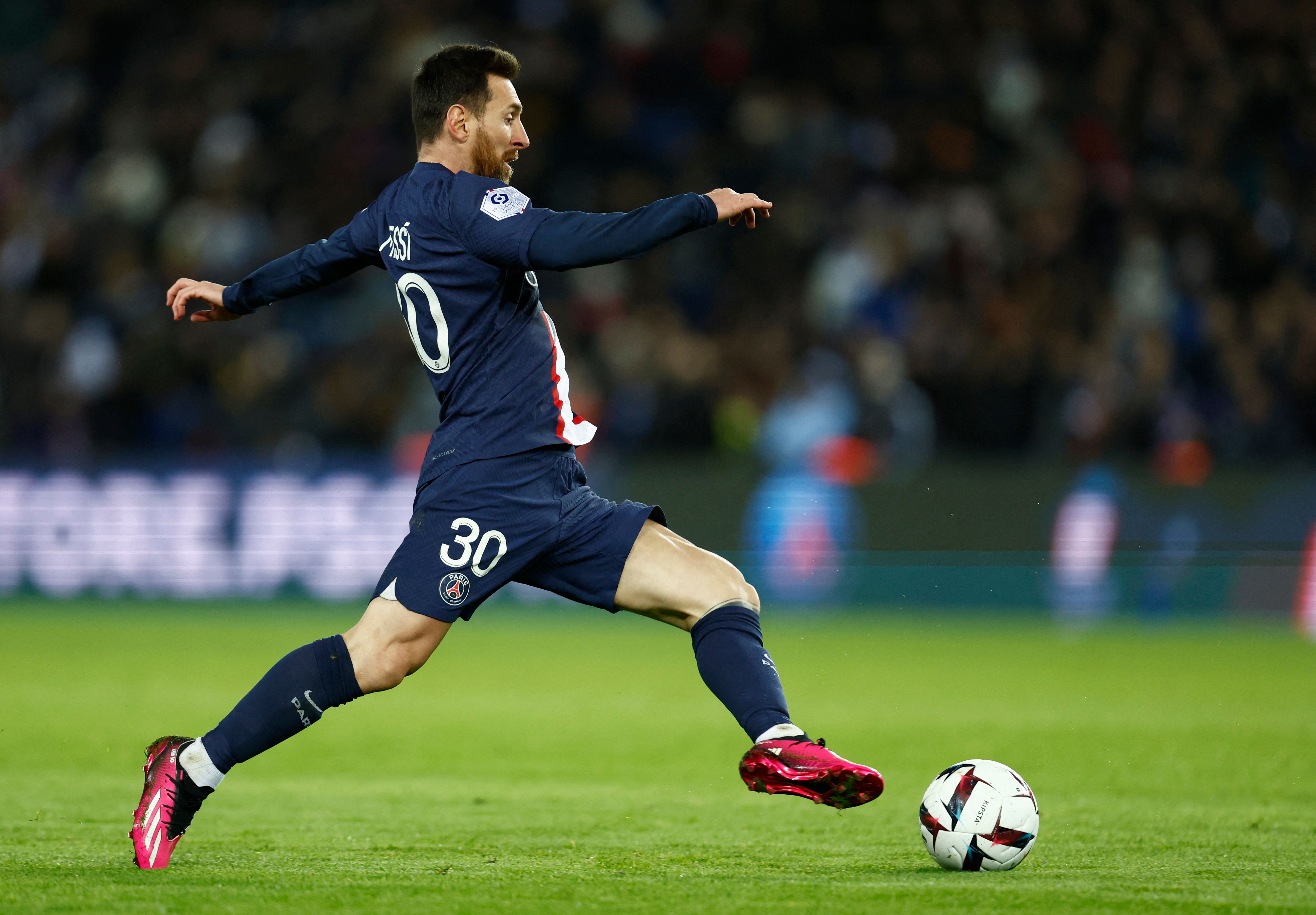 Lionel Messi Fan footage of PSG star’s goal vs Angers is pure football