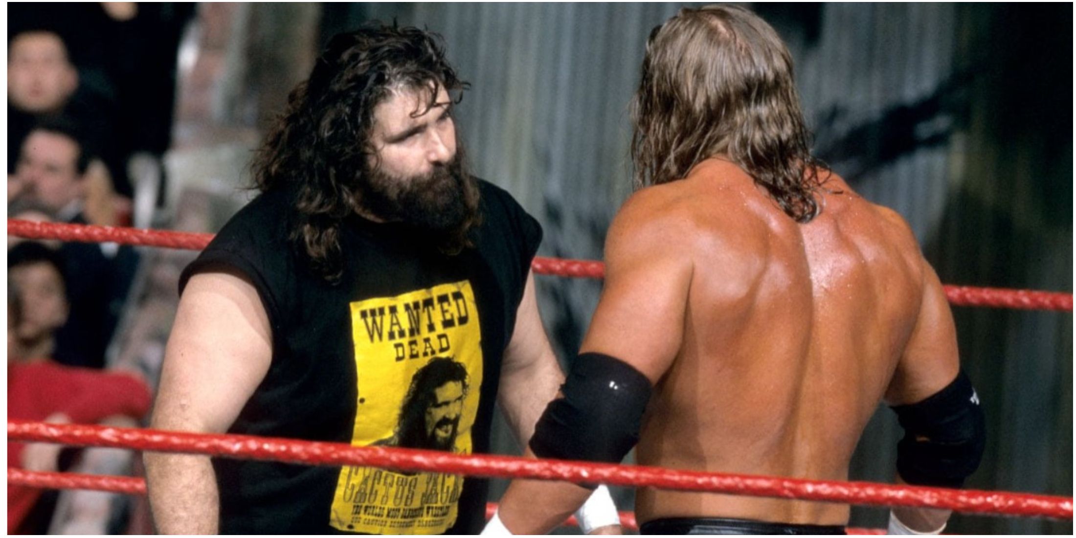 Jack street. Cactus Jack vs Triple h – WWF Royal Rumble 2000. Triple h 2000. Реслинг Роял Рамбл. WWE Royal Rumble 2000.