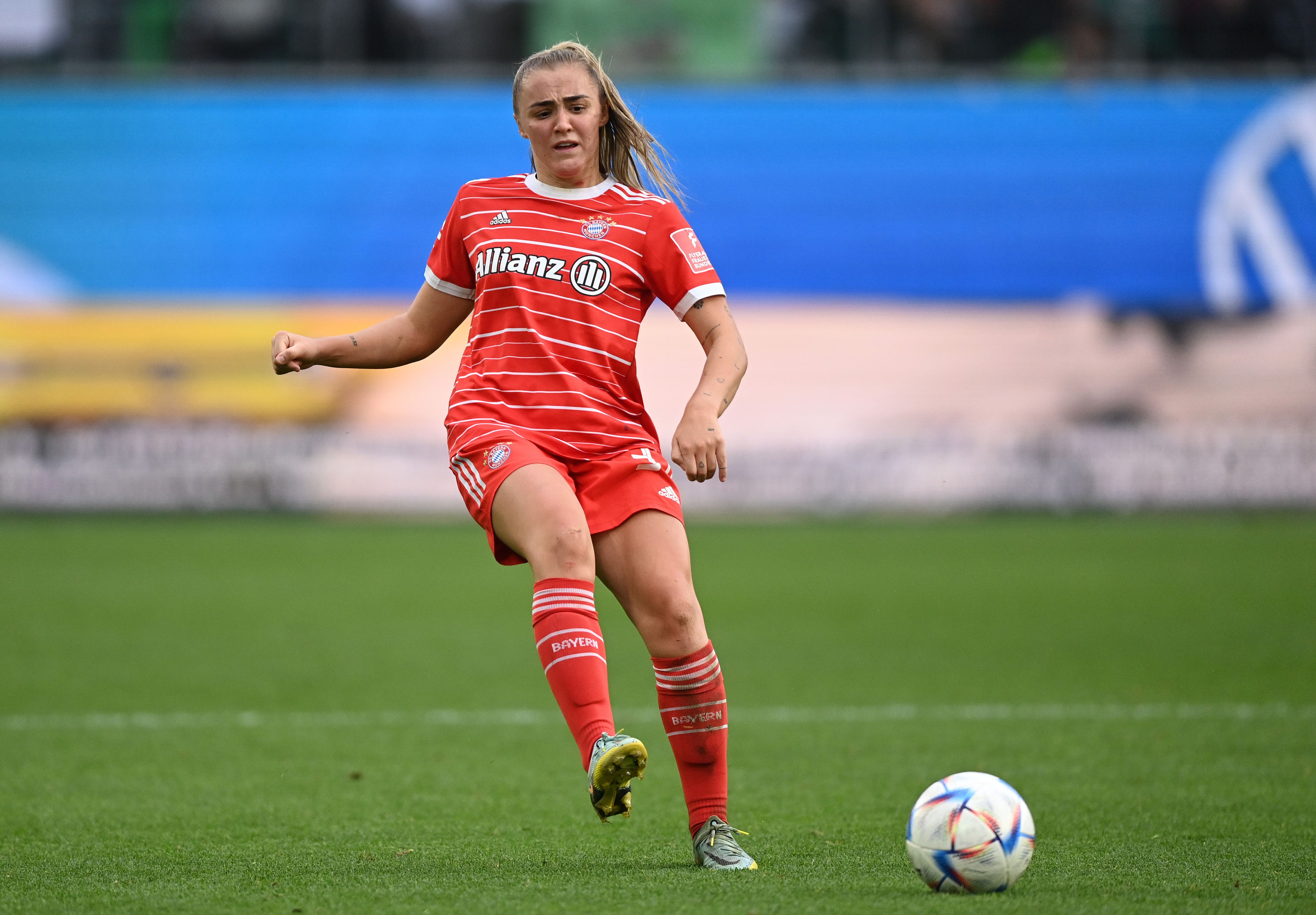 Bayern Munich's Georgia Stanway breaks New Year's resolution straight away