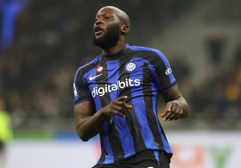 Romelu Lukaku's first touch for Inter leaves the Napoli bench in hysterics