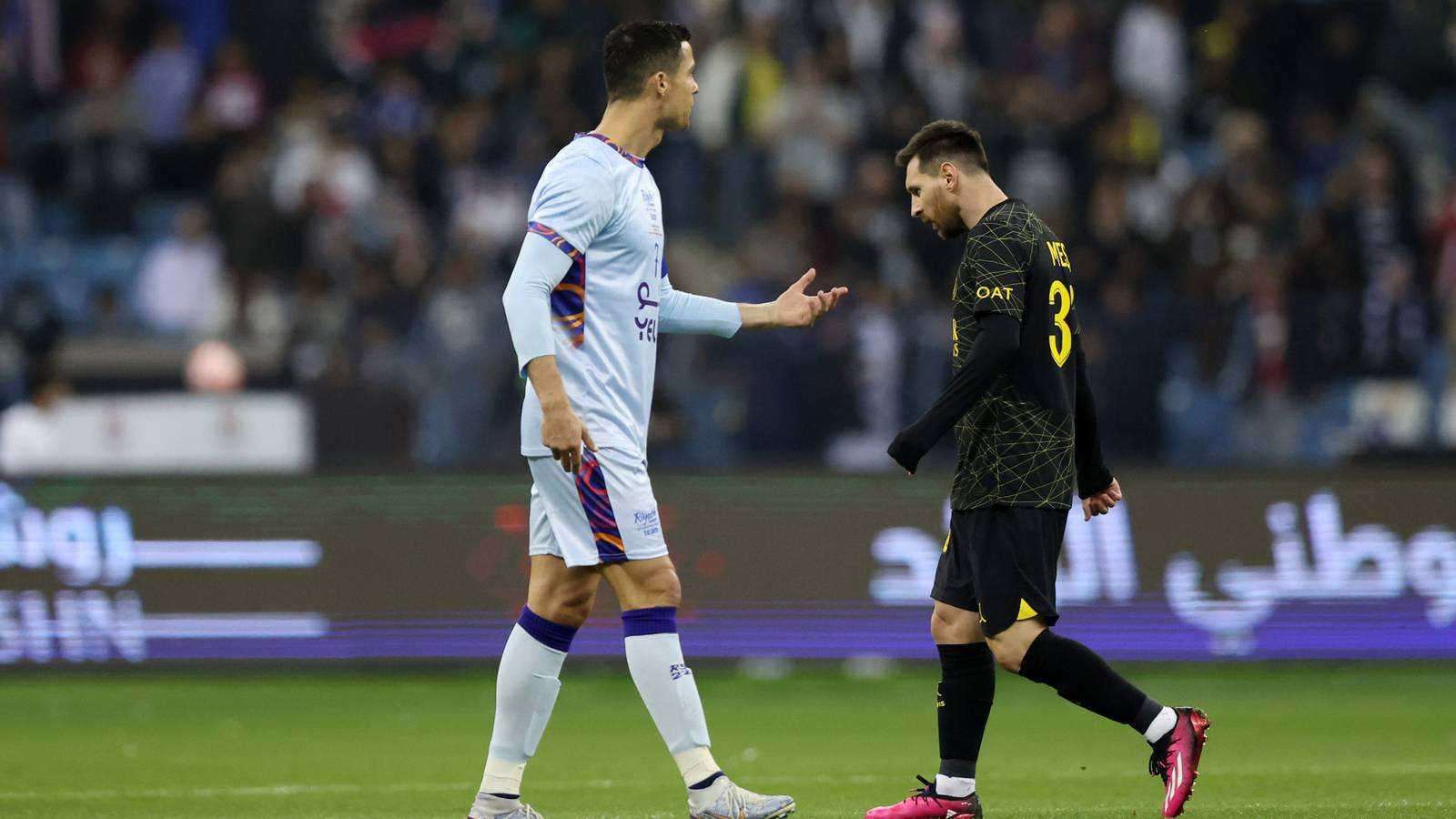 Cristiano Ronaldo and Lionel Messi shared special moment before final ...
