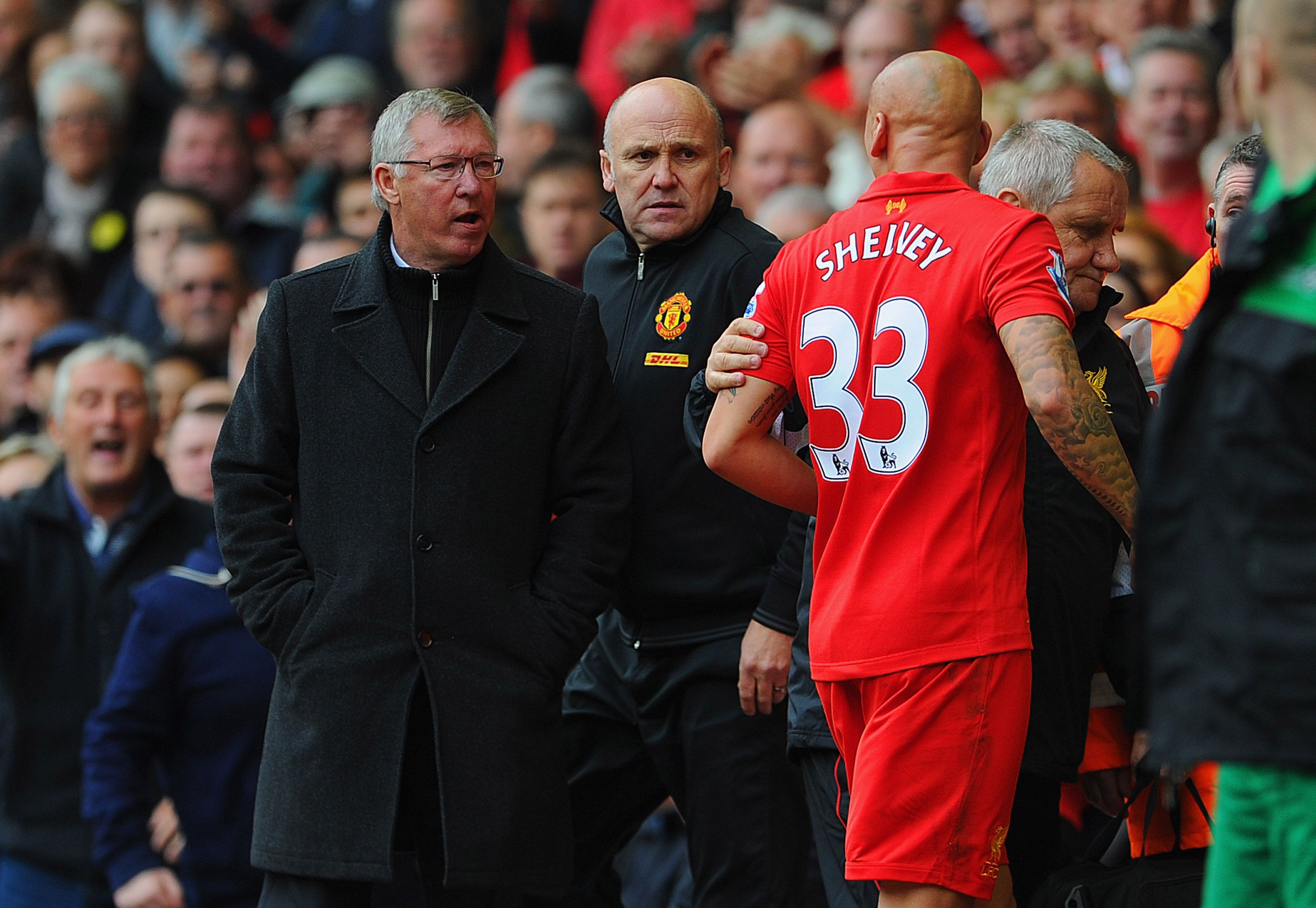 LIVERPOOL, ENGLAND - SEPTEMBER 23: Jonjo Shelvey of Liverpool argues with Manchester United manager Sir Alex Ferguson after being sent off during the Barclays Premier League match between Liverpool and Manchester United at Anfield on September 23, 2012 in Liverpool, England. (Photo by Michael Regan/Getty Images)