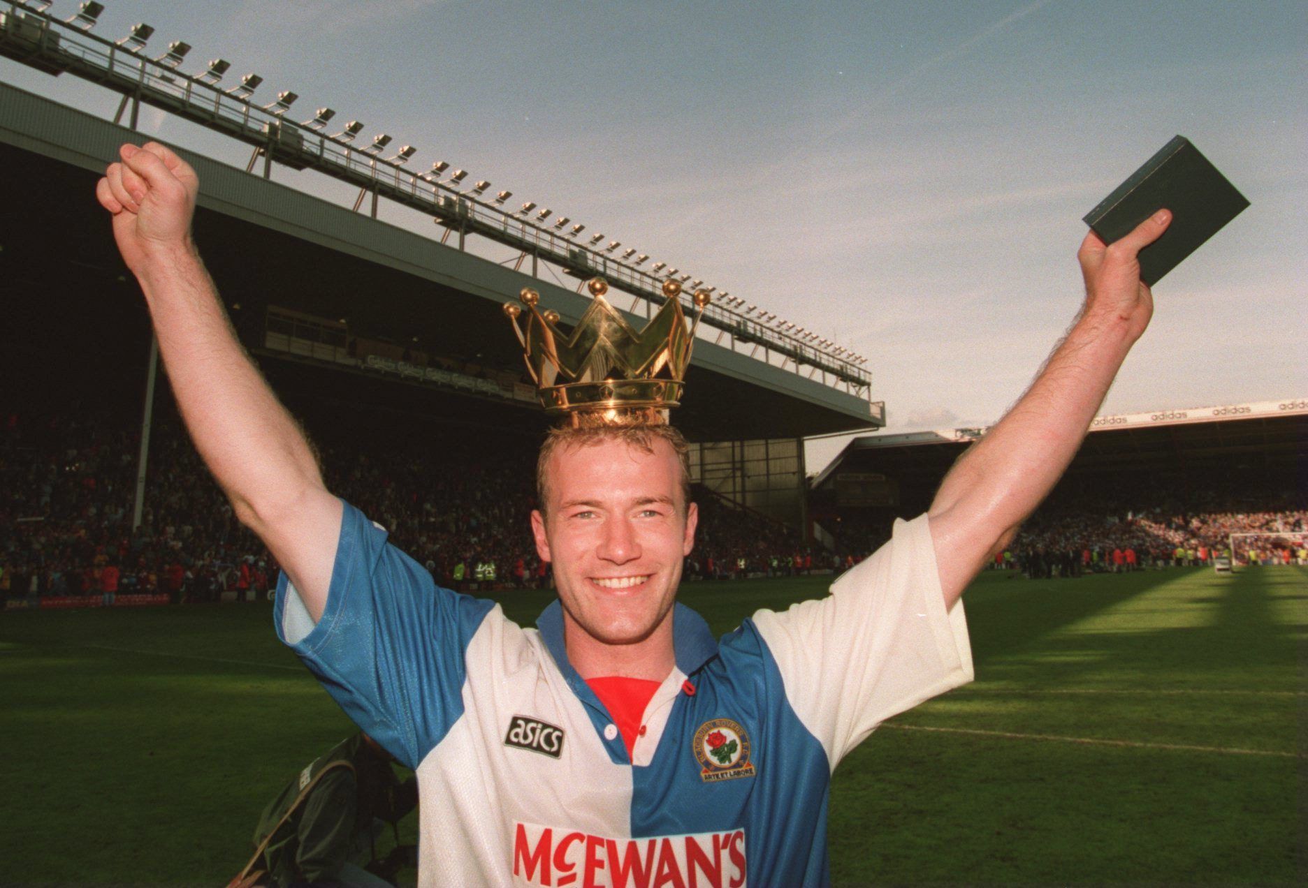 14 MAY 1995: BLACKBURN ROVERS STRIKER ALAN SHEARER CELEBRATES AFTER HIS TEAM CLINCHED THE LEAGUE TITLE AFTER THE GAME AGAINST LIVERPOOL.