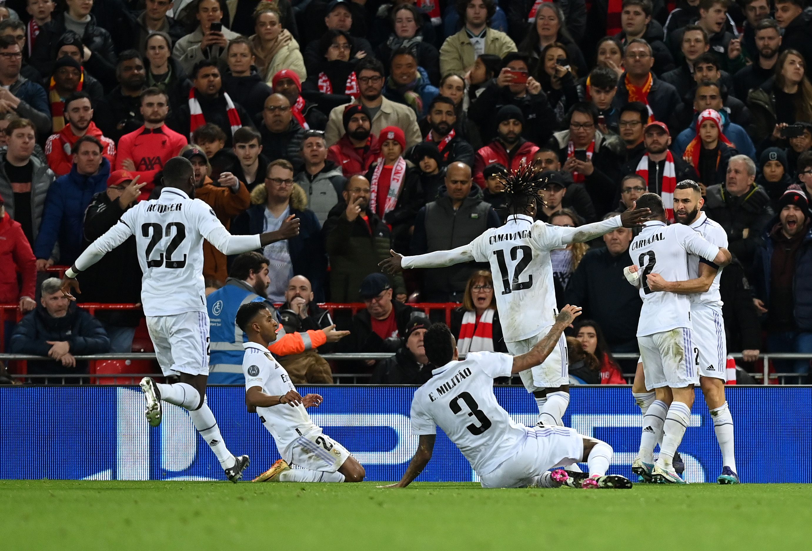 Jamie Carragher's hilarious reactions to all SEVEN goals during Real  Madrid's 5-2 win over Liverpool