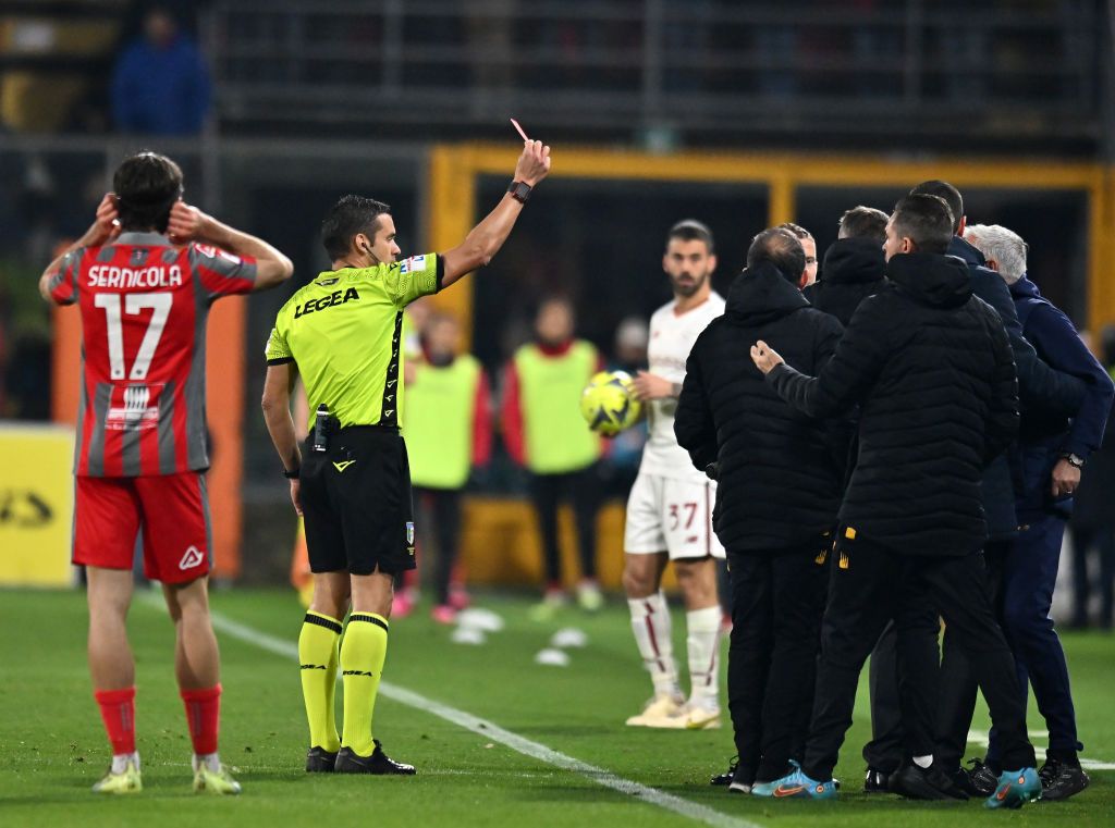 Jose Mourinho Threatening Legal Action After Red Card In Cremonese 2 1 Roma 