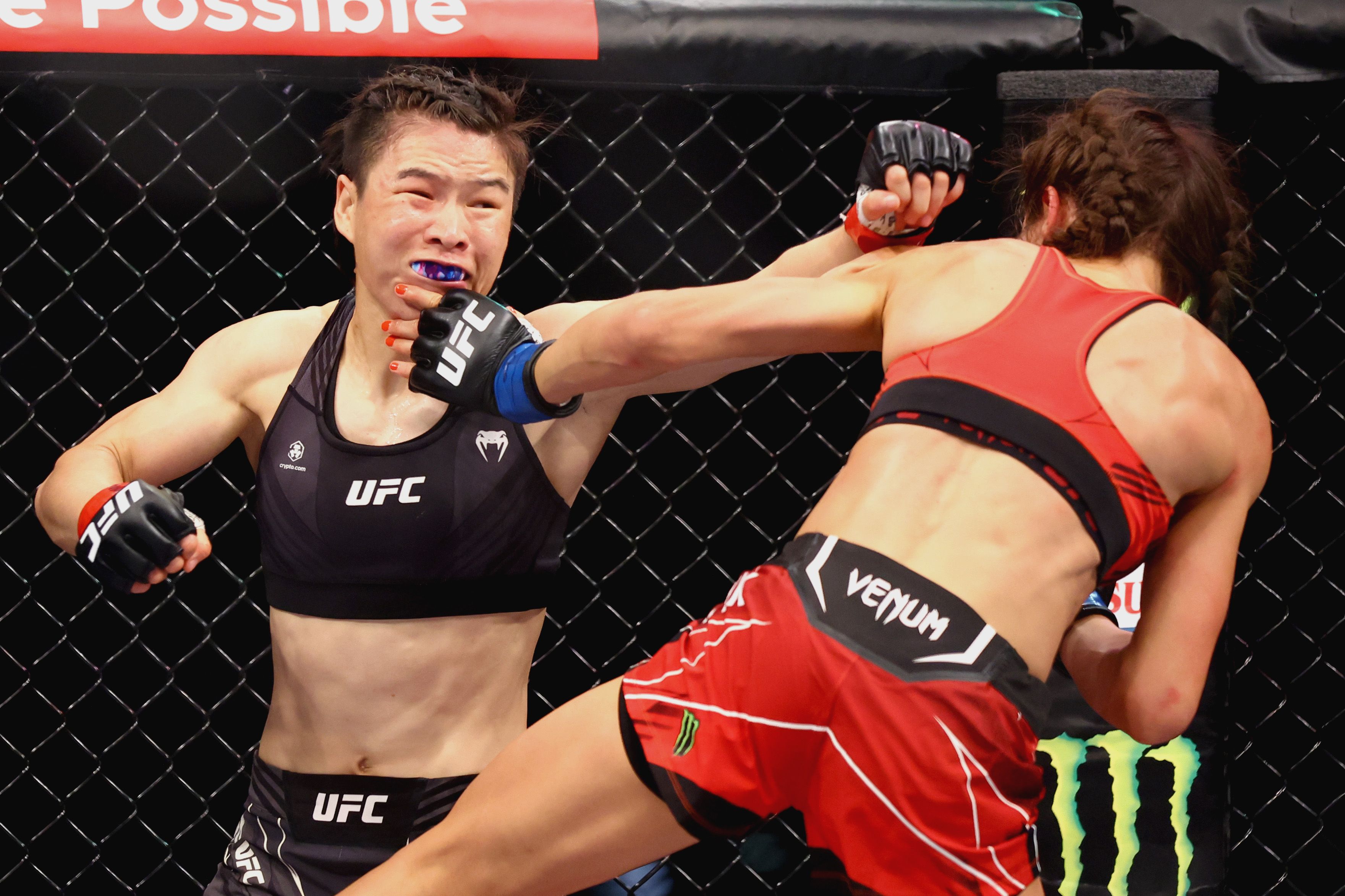 Zhang Weili Net Worth What Is The MMA Legend Worth   Joanna Jedrzejcyk Of Poland Exchanges Strikes With Zhang Weili 