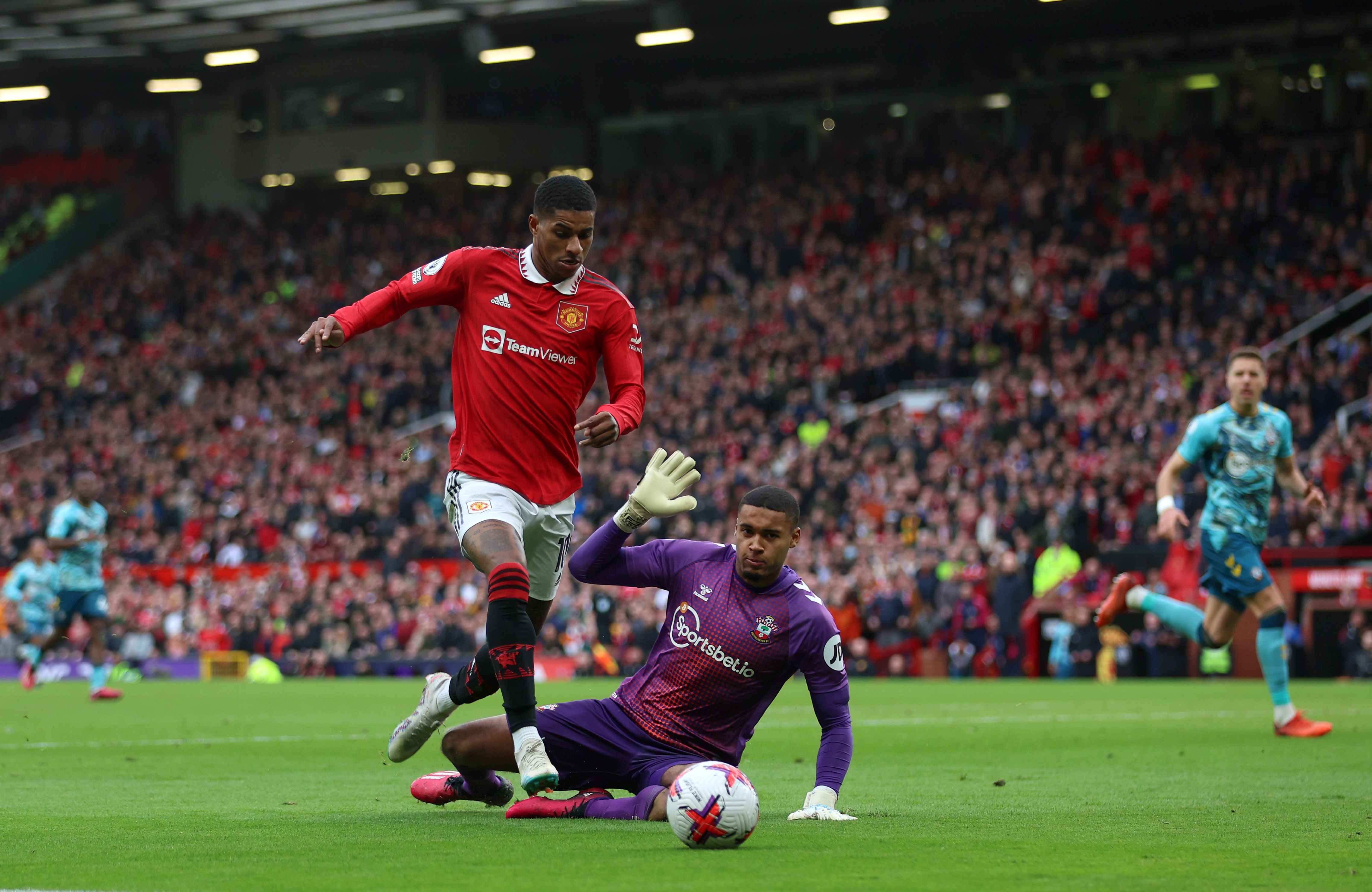 Marcus Rashford's 'dive' vs Southampton Alternative angle tells a