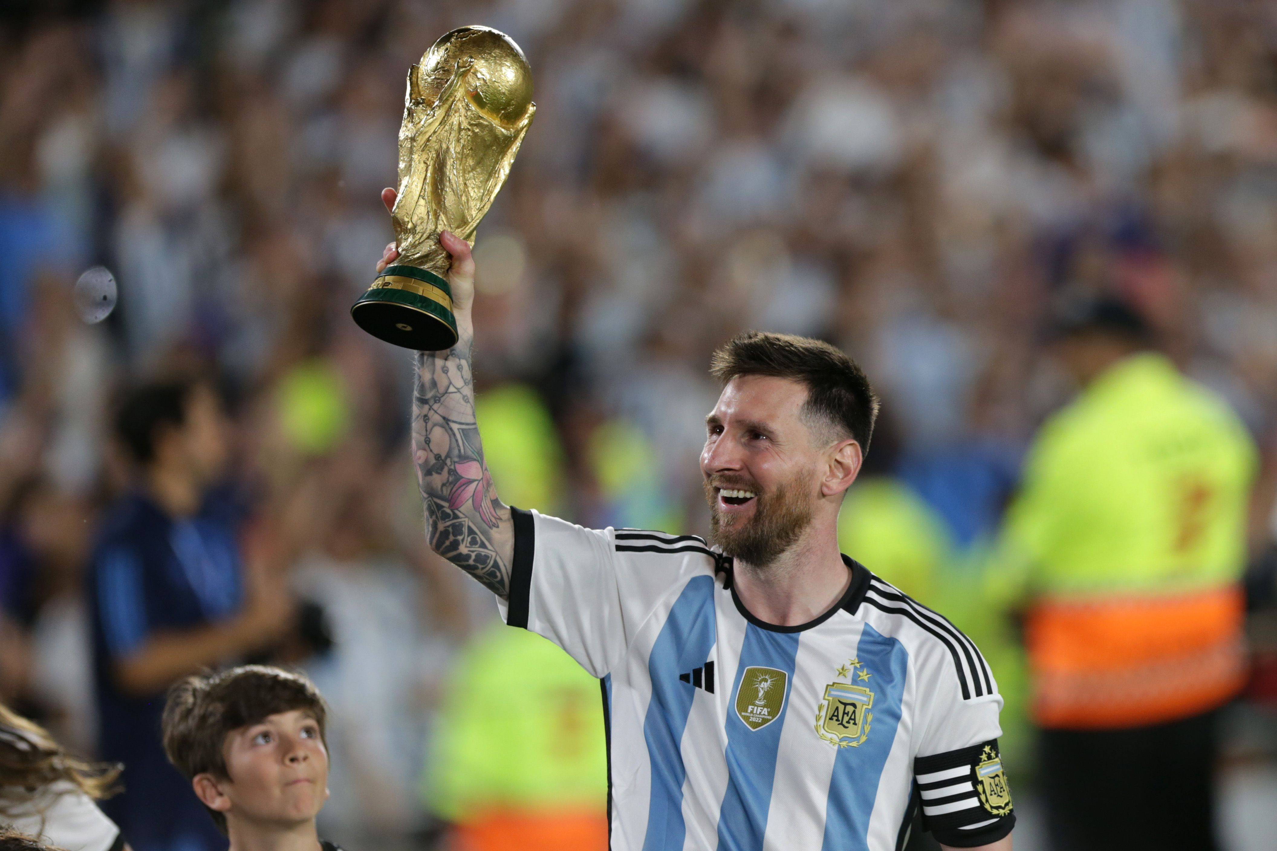 Lionel Messi Scores 800th Career Goal With Free Kick For Argentina