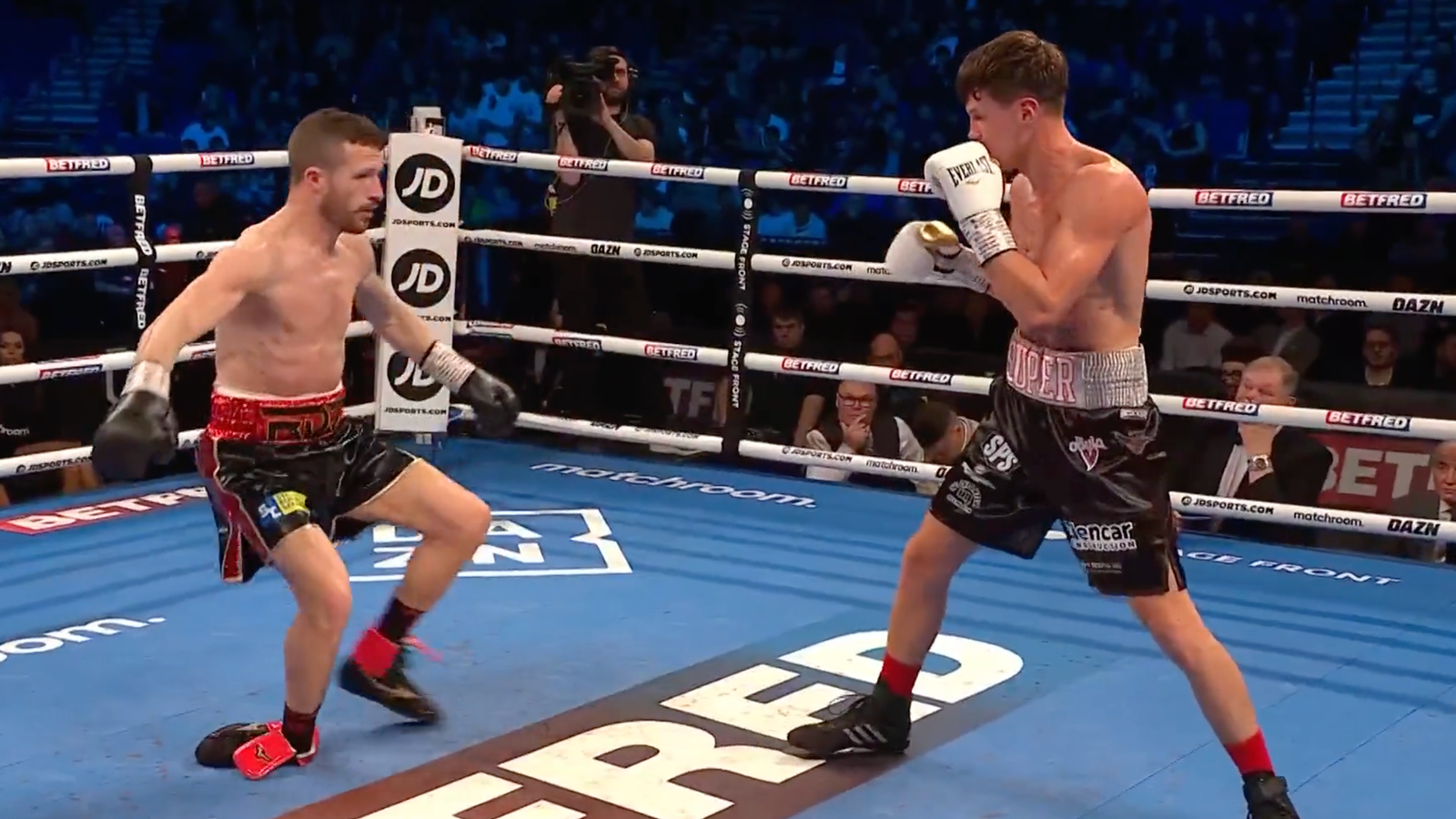 Boxing's worst injuries: Robbie Davies Jr's ankle injury is seriously ...