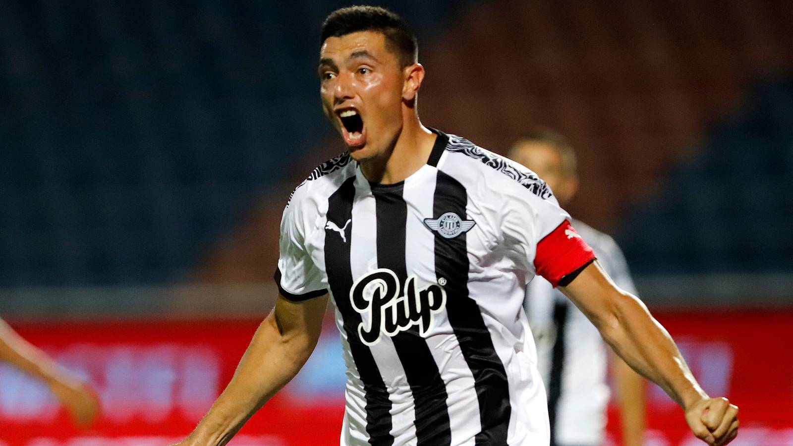 Most powerful penalty ever? Oscar Cardozo's rocket for Libertad was ...