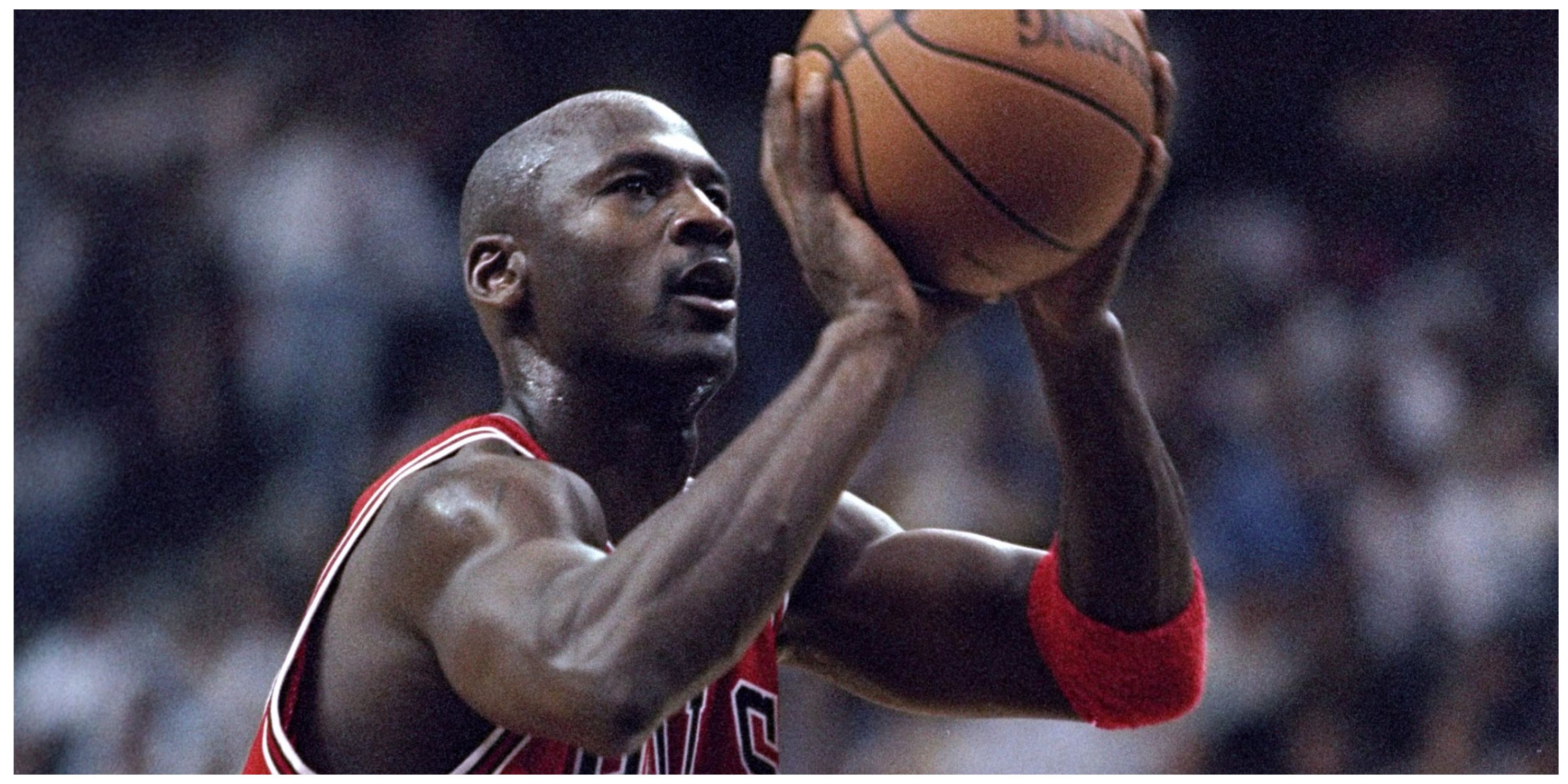 Michael Jordan's 1998 NBA Finals Shoes Could Sell for $4M, Set