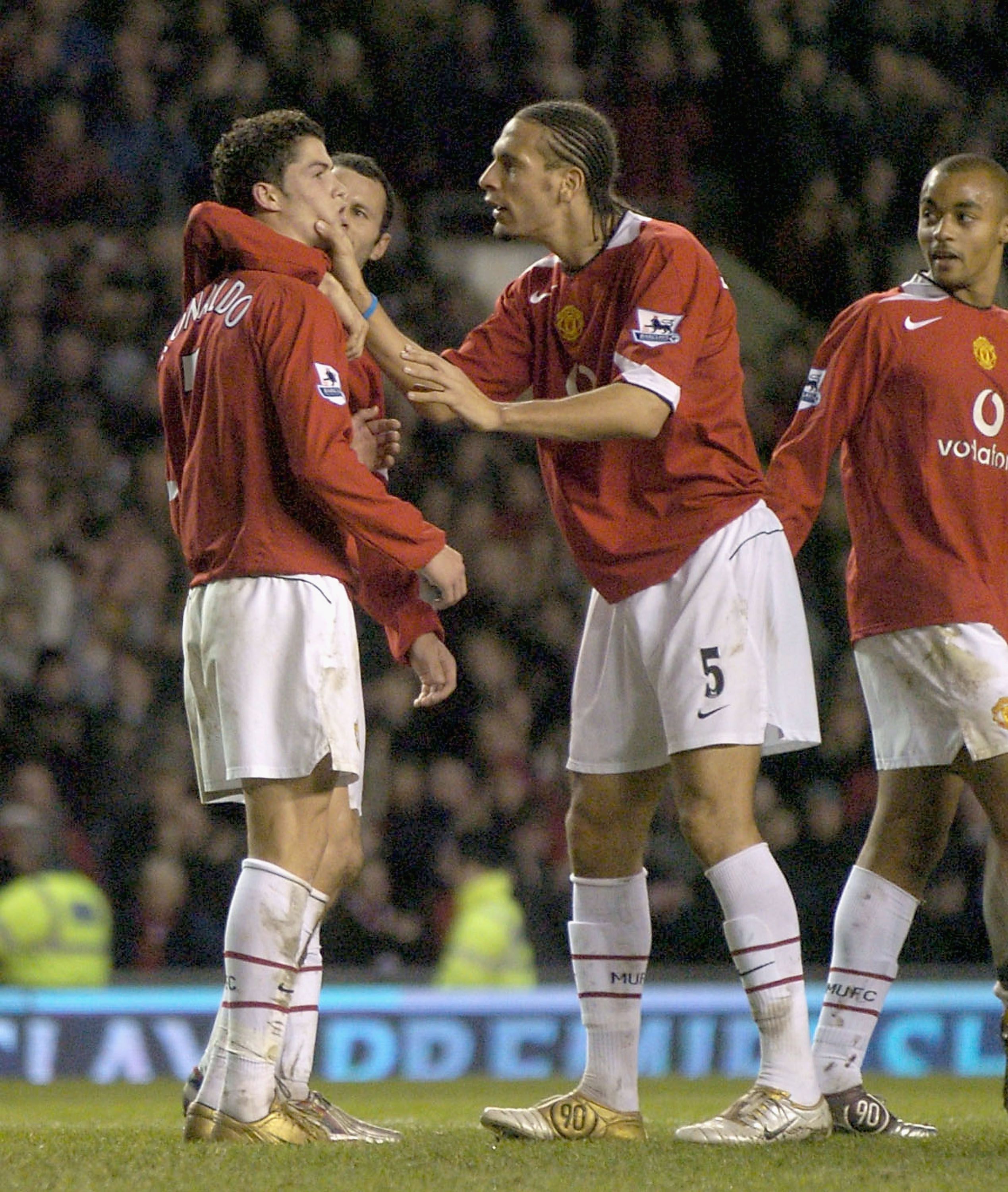 Footage of Roy Keane berating young Cristiano Ronaldo resurfaces as Man  United fans bemoan 'it's what we need now