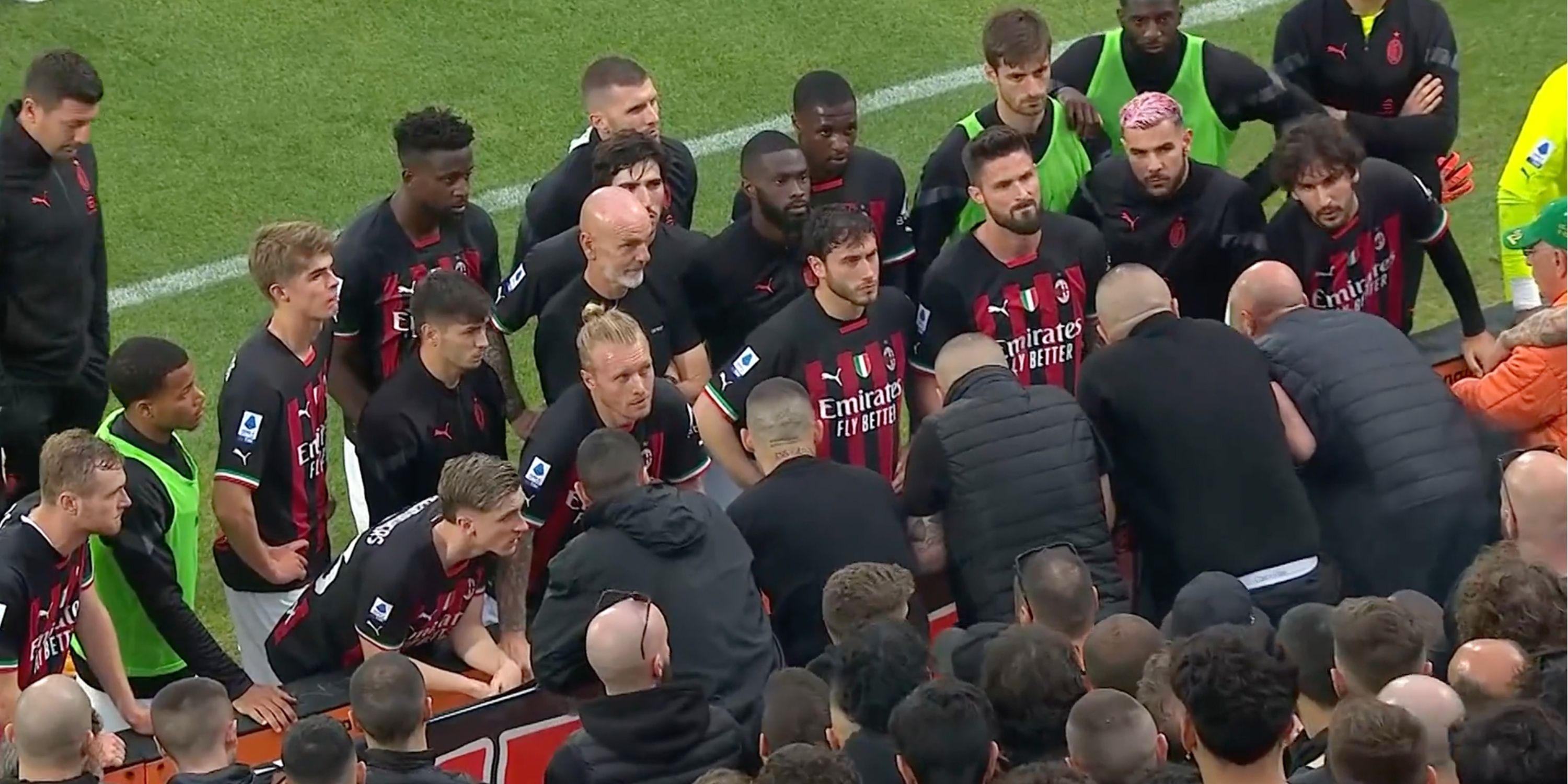 AC Milan ultras rip into players after loss to Spezia