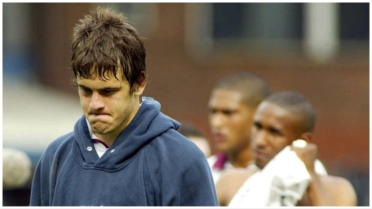Joe Cole looks sad as West Ham are relegated